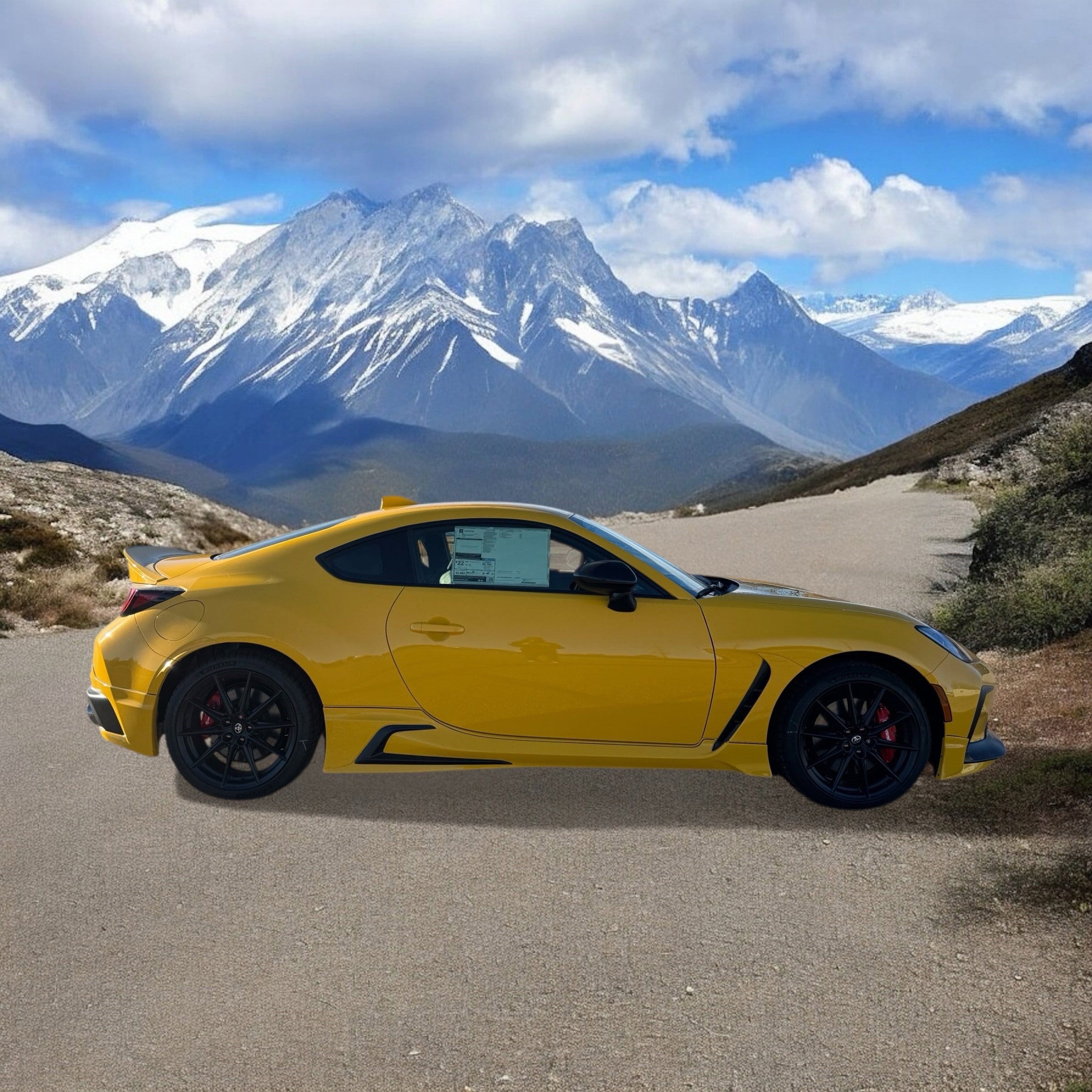 2026 Toyota GR86 Yuzu Edition - Photo 7