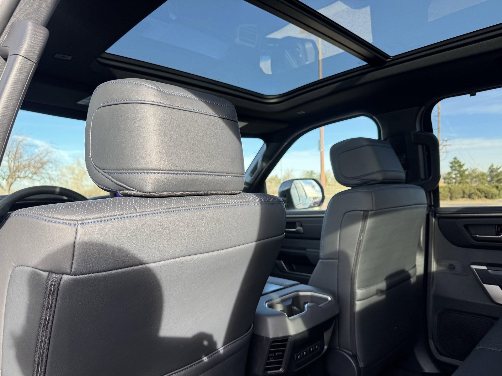 2026 Toyota Tundra Platinum - Photo 15
