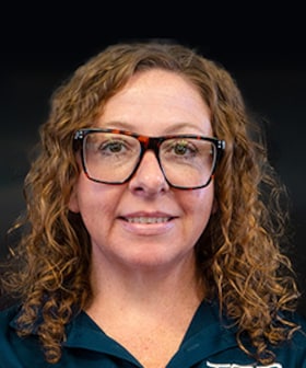 Staff member Katie Cassidy from ID_0861e7a10086