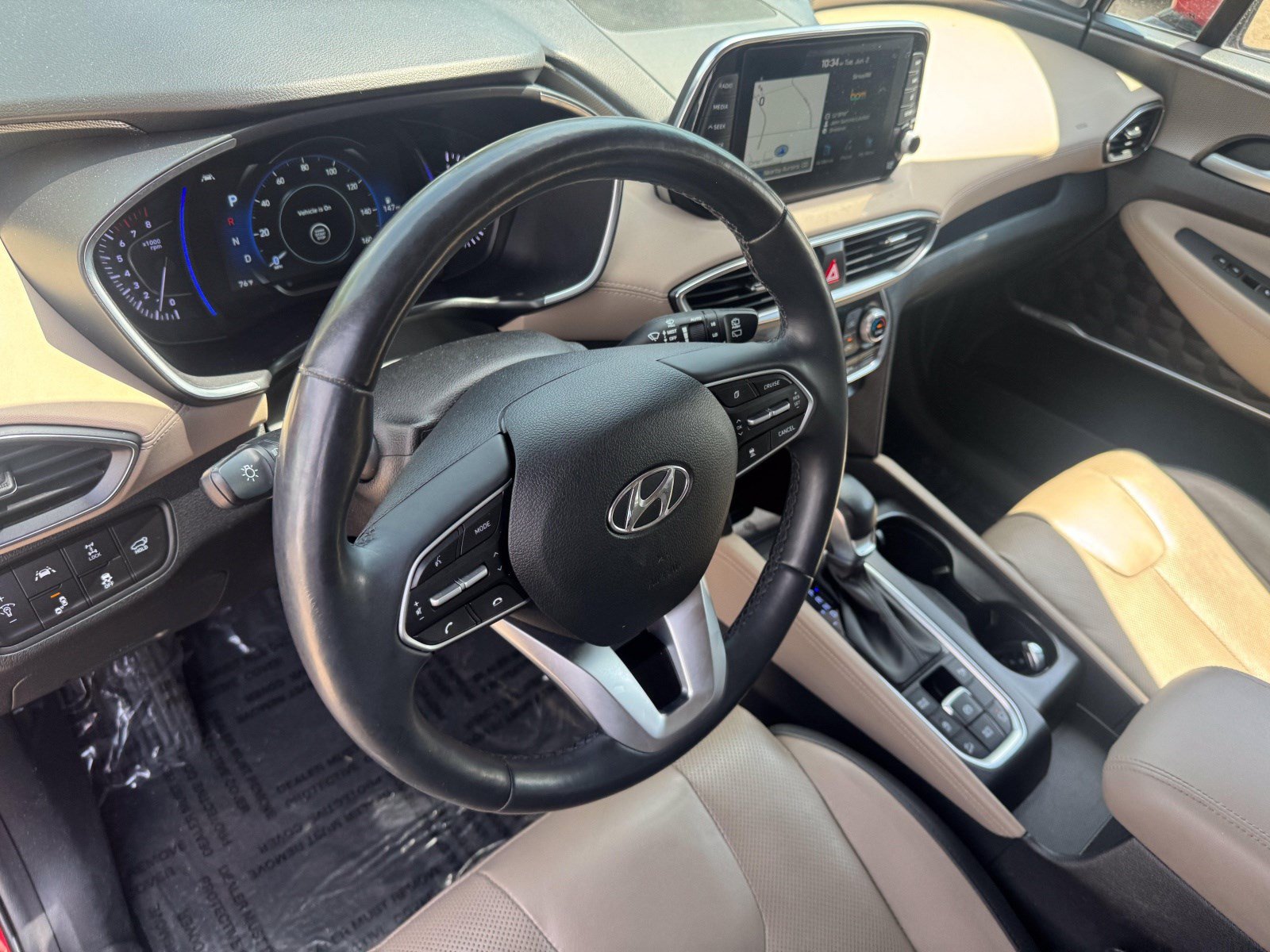 2020 Hyundai Santa Fe Limited - Photo 15