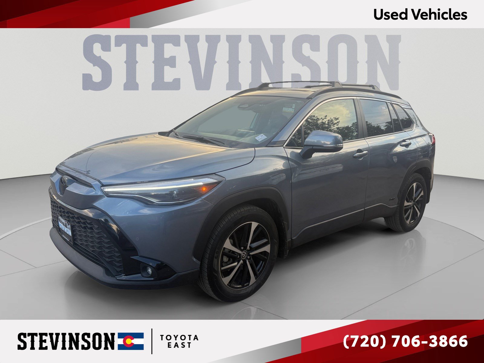 2024 Toyota Corolla Cross Hybrid XSE AWD's photo