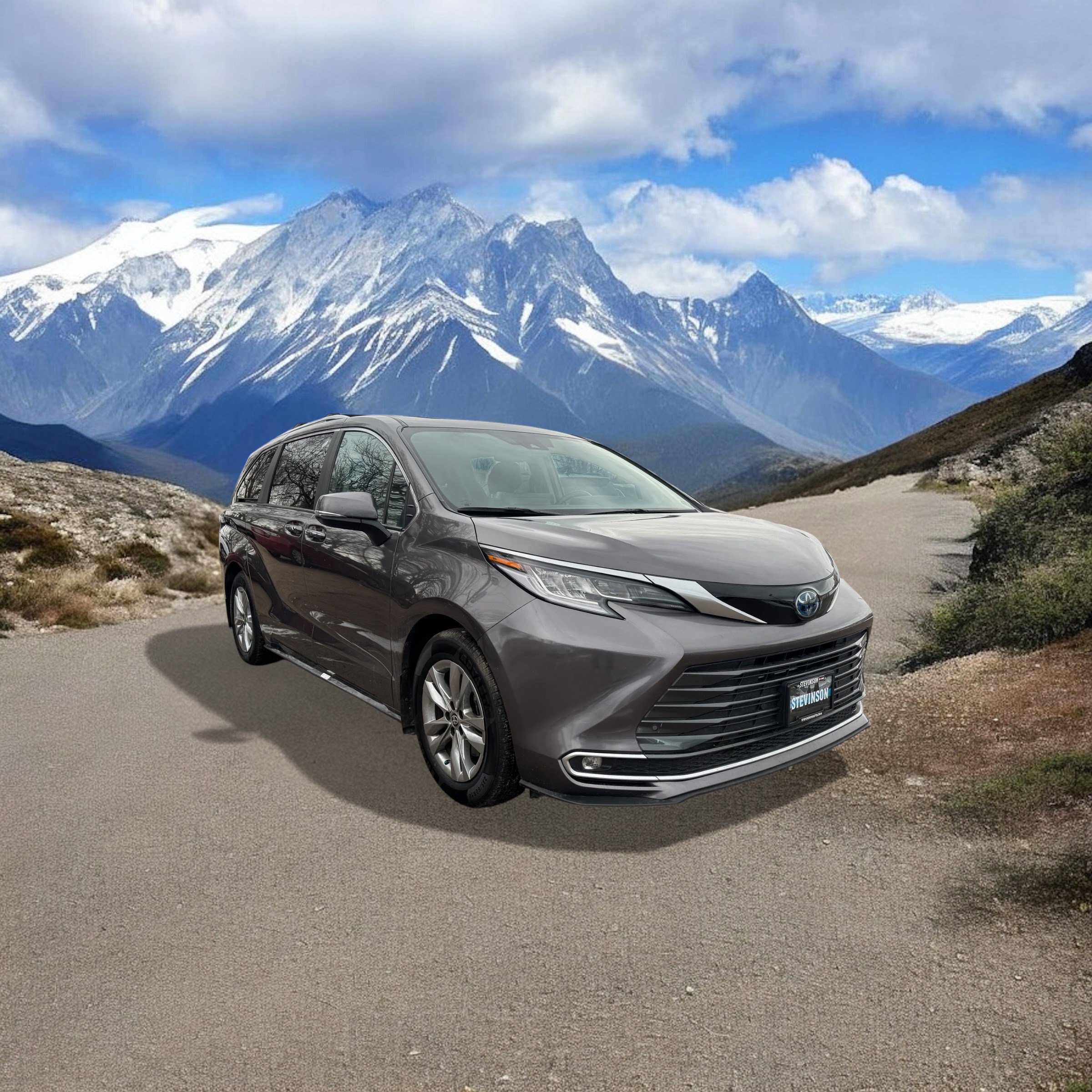2023 Toyota Sienna Limited - Photo 8