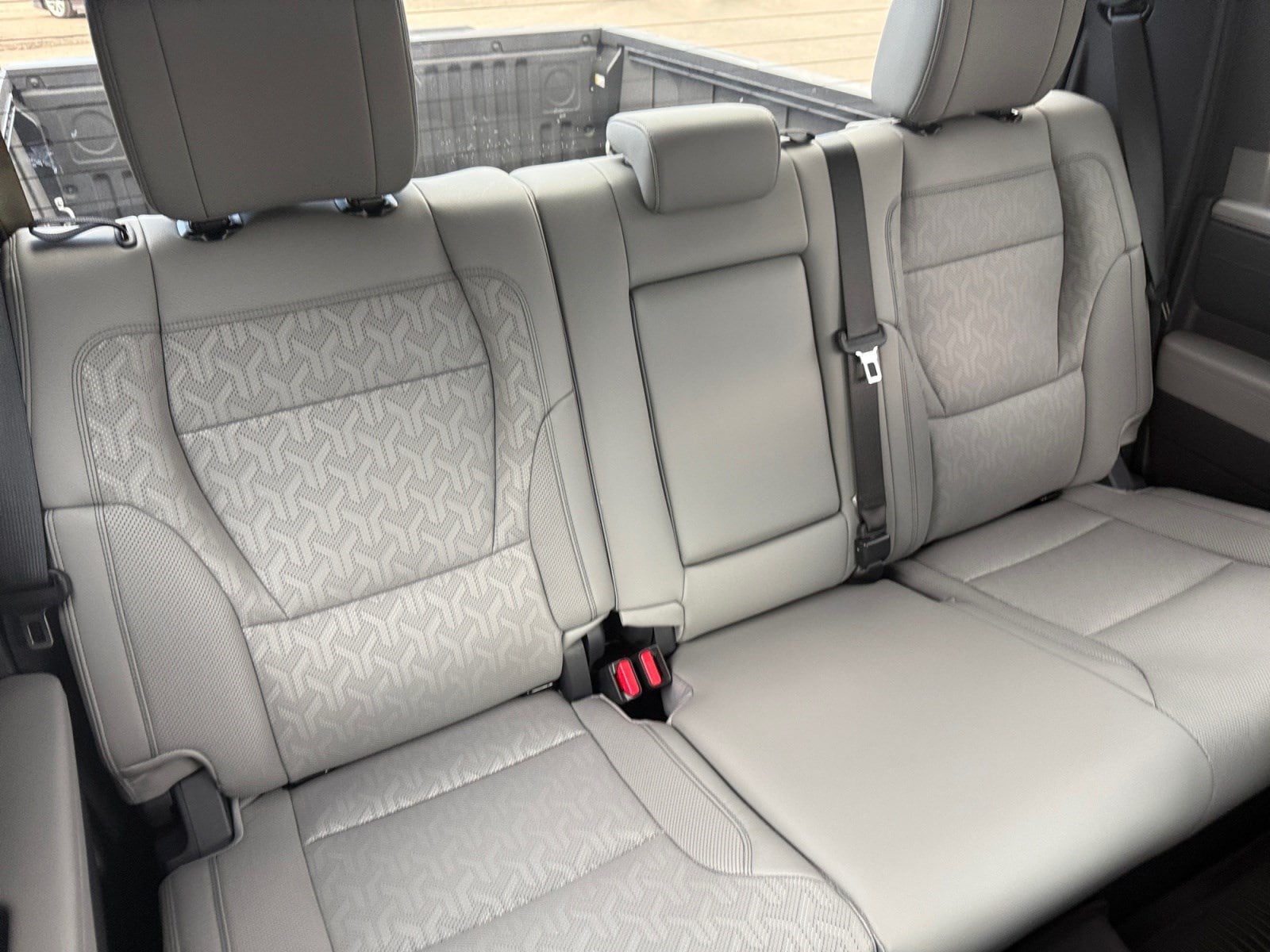 2025 Toyota Tundra Limited - Photo 20