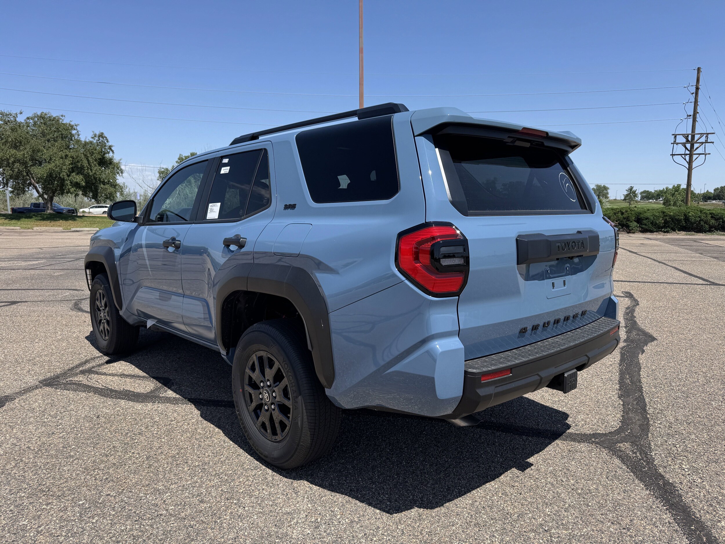2025 Toyota 4Runner SR5 photo 3