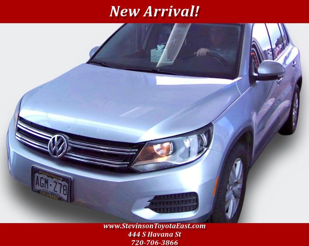 2013 Volkswagen Tiguan 2.0T S Auto 4WD w/Sunroof's photo
