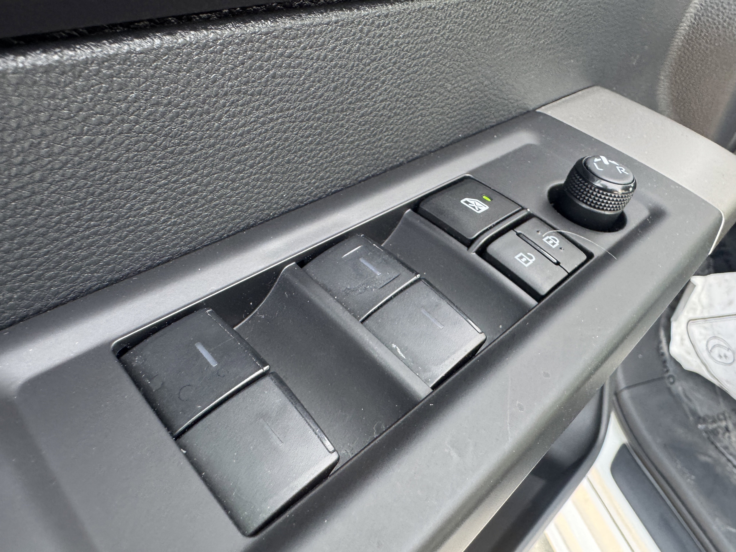 2024 Toyota Tundra SR5 - Photo 12