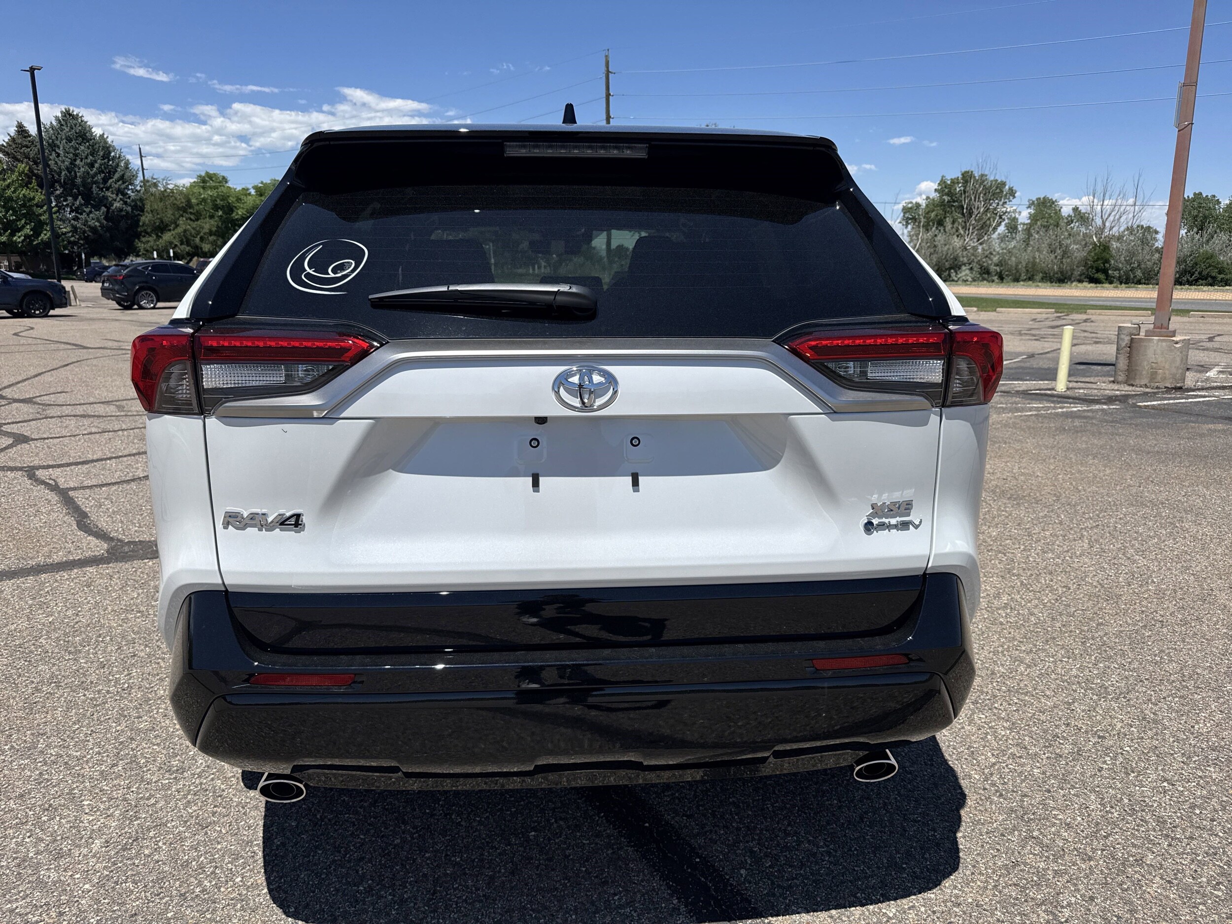 2025 Toyota RAV4 Hybrid XSE photo 3