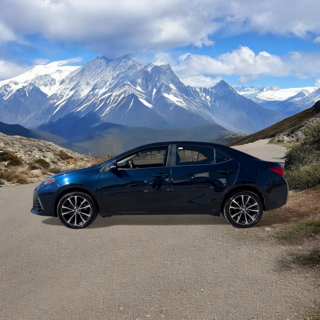 Used 2019 Toyota Corolla SE Sedan