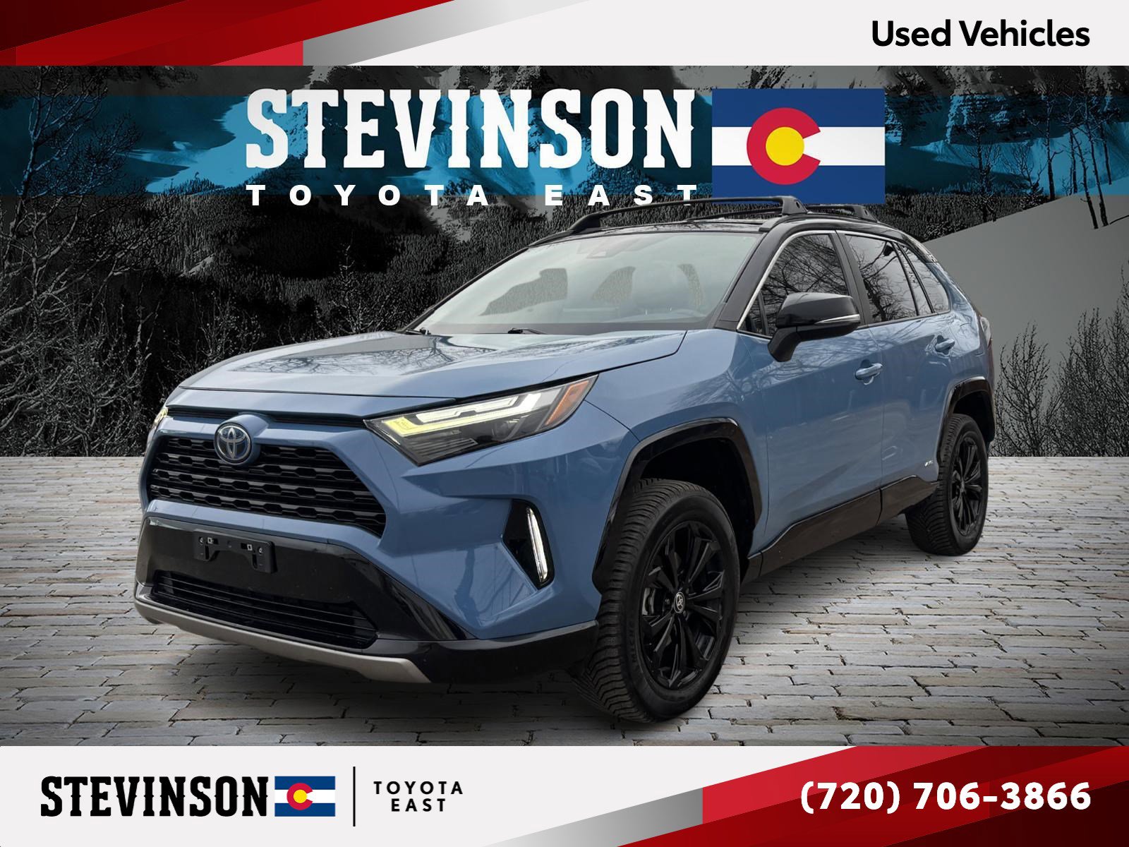 2022 Toyota RAV4 XSE's photo