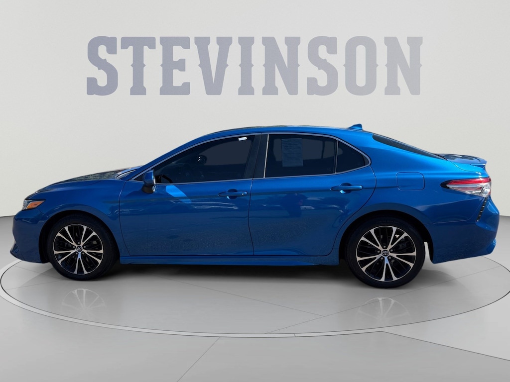Used 2019 Toyota Camry LE Sedan