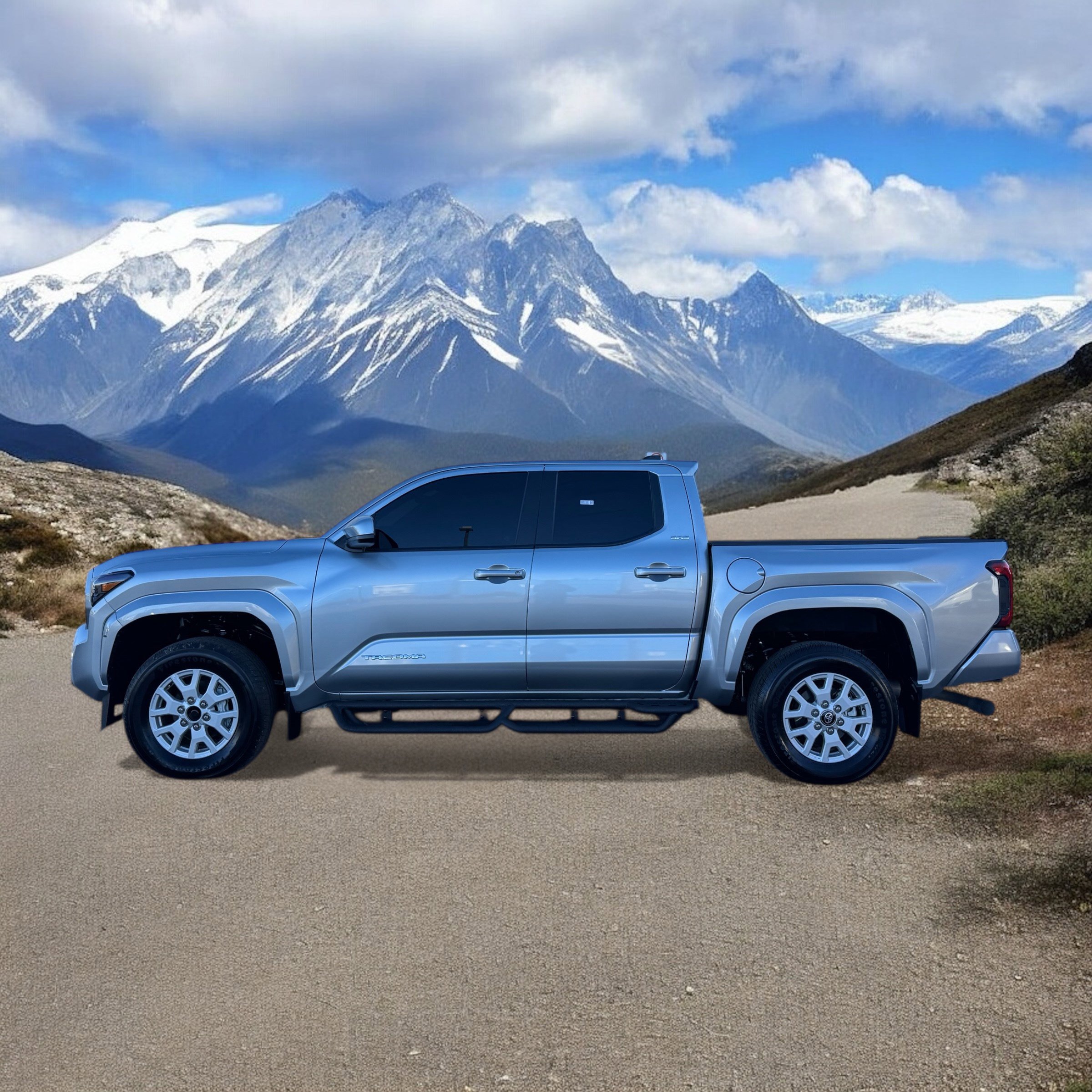 2024 Toyota Tacoma SR5 photo 2