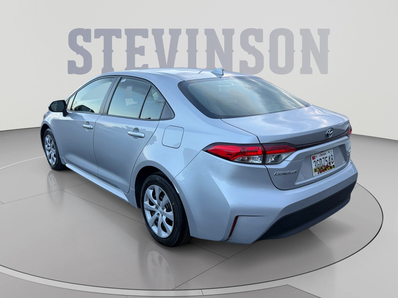 Used 2025 Toyota Corolla Hybrid LE Sedan