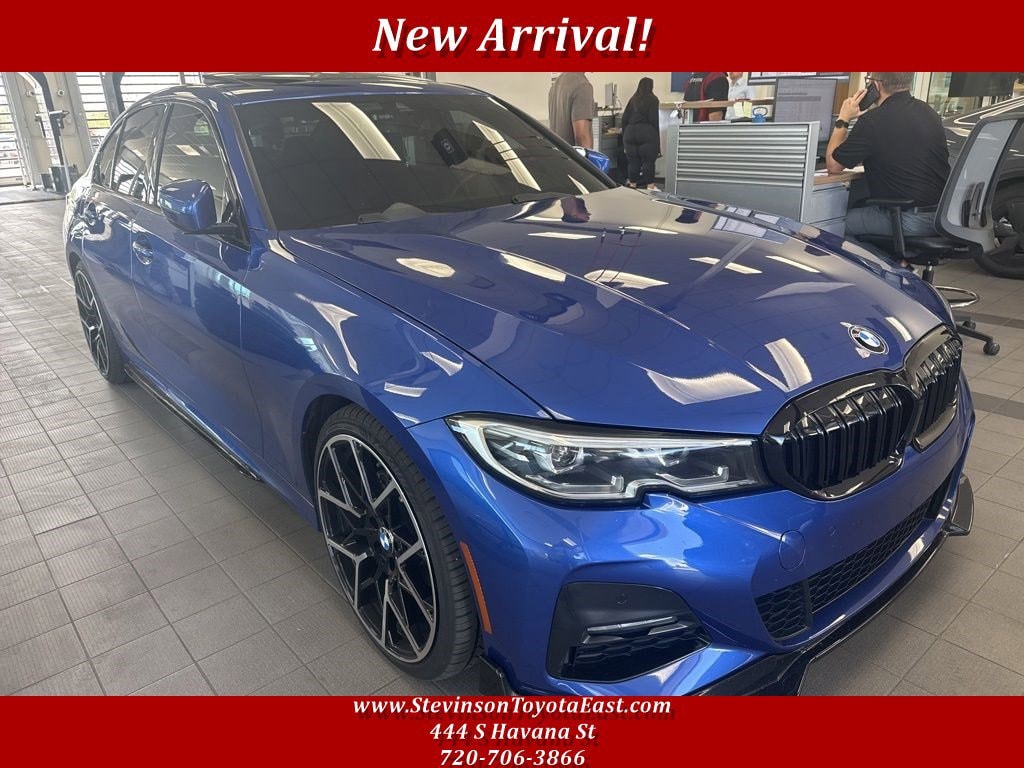 2019 BMW 3 Series 330i xDrive Sedan's photo