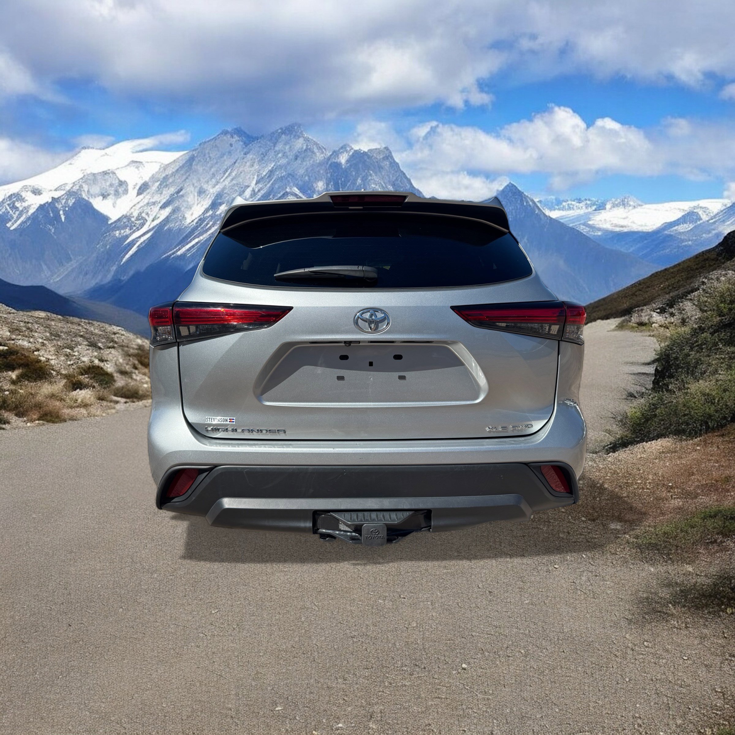 2022 Toyota Highlander XLE photo 4