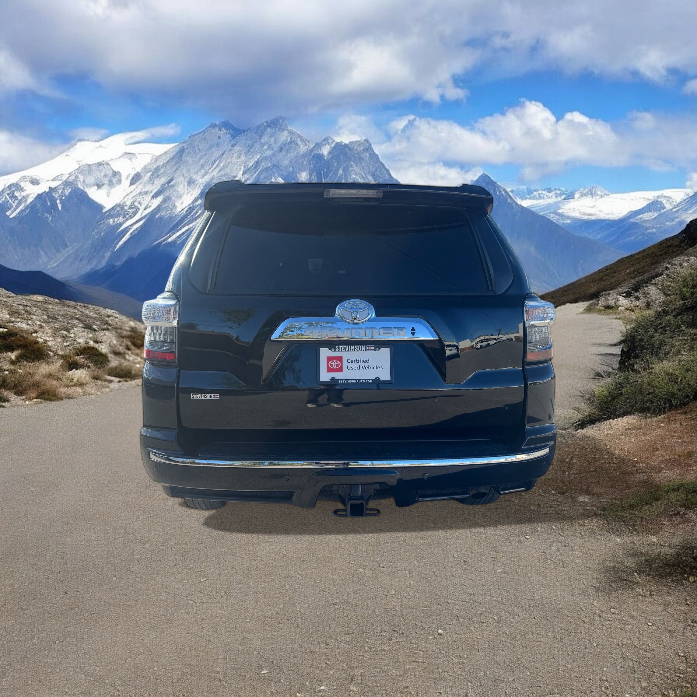 2024 Toyota 4Runner Limited photo 3