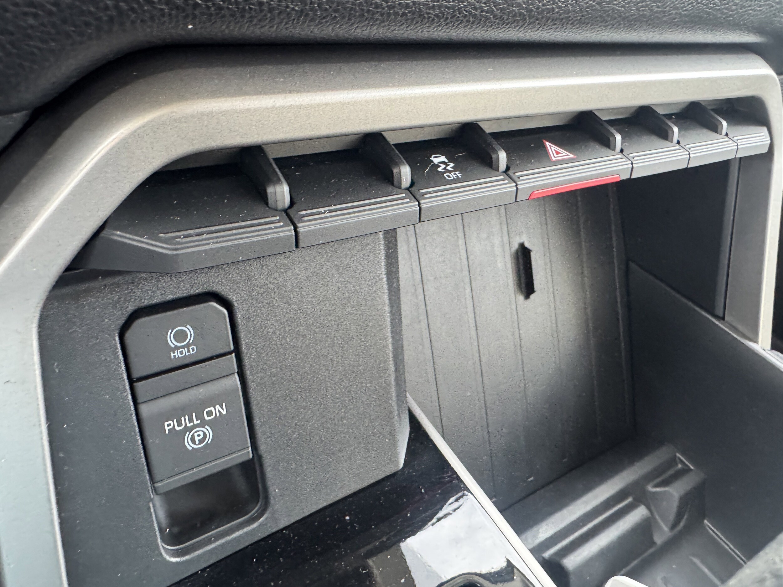 2024 Toyota Tundra SR5 - Photo 29