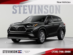 2026 Toyota Highlander Hybrid Platinum SUV