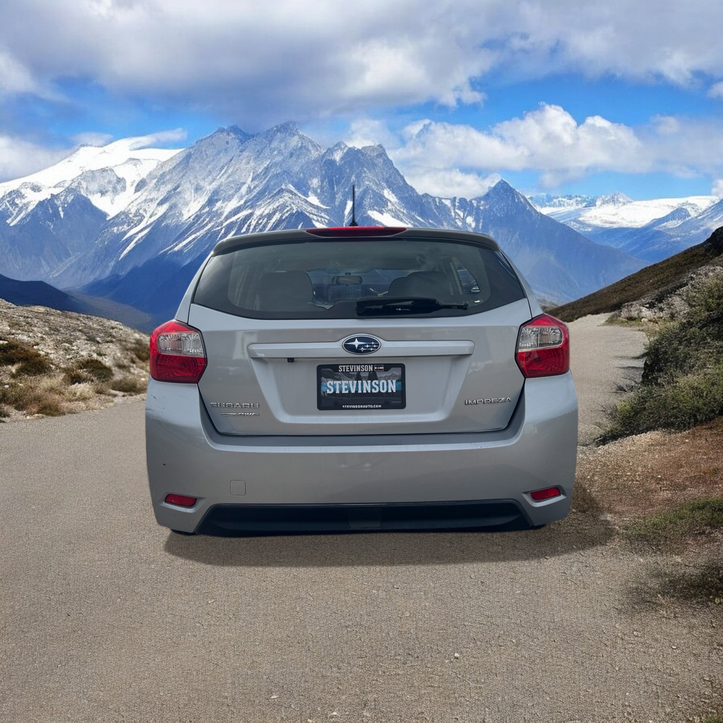 2016 Subaru Impreza 2.0i photo 4