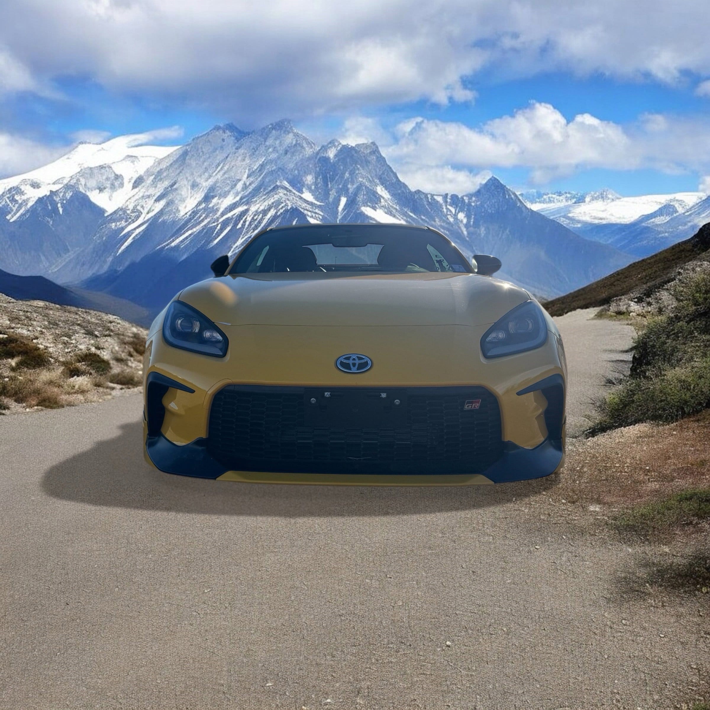 2026 Toyota GR86 Yuzu Edition - Photo 10