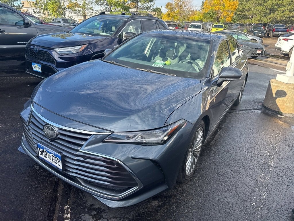 Certified 2019 Toyota Avalon  Sedan