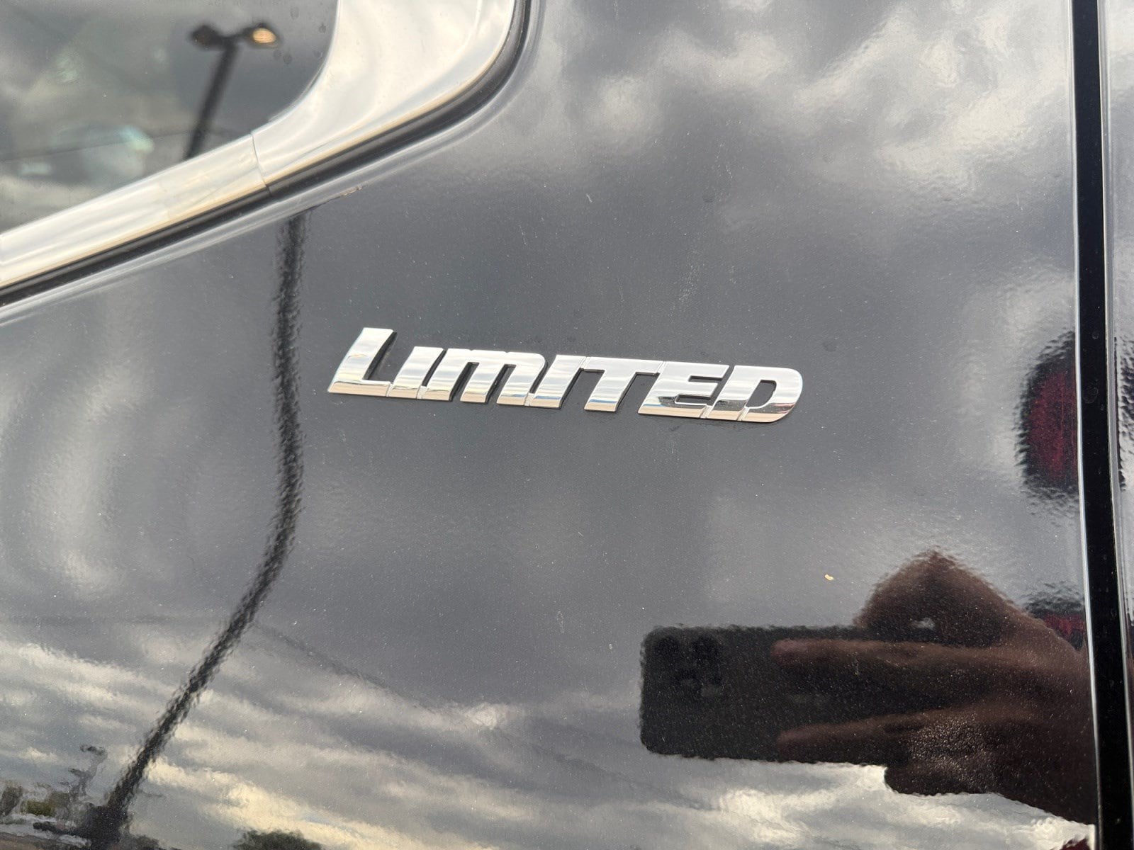 2025 Toyota Tundra Limited - Photo 26