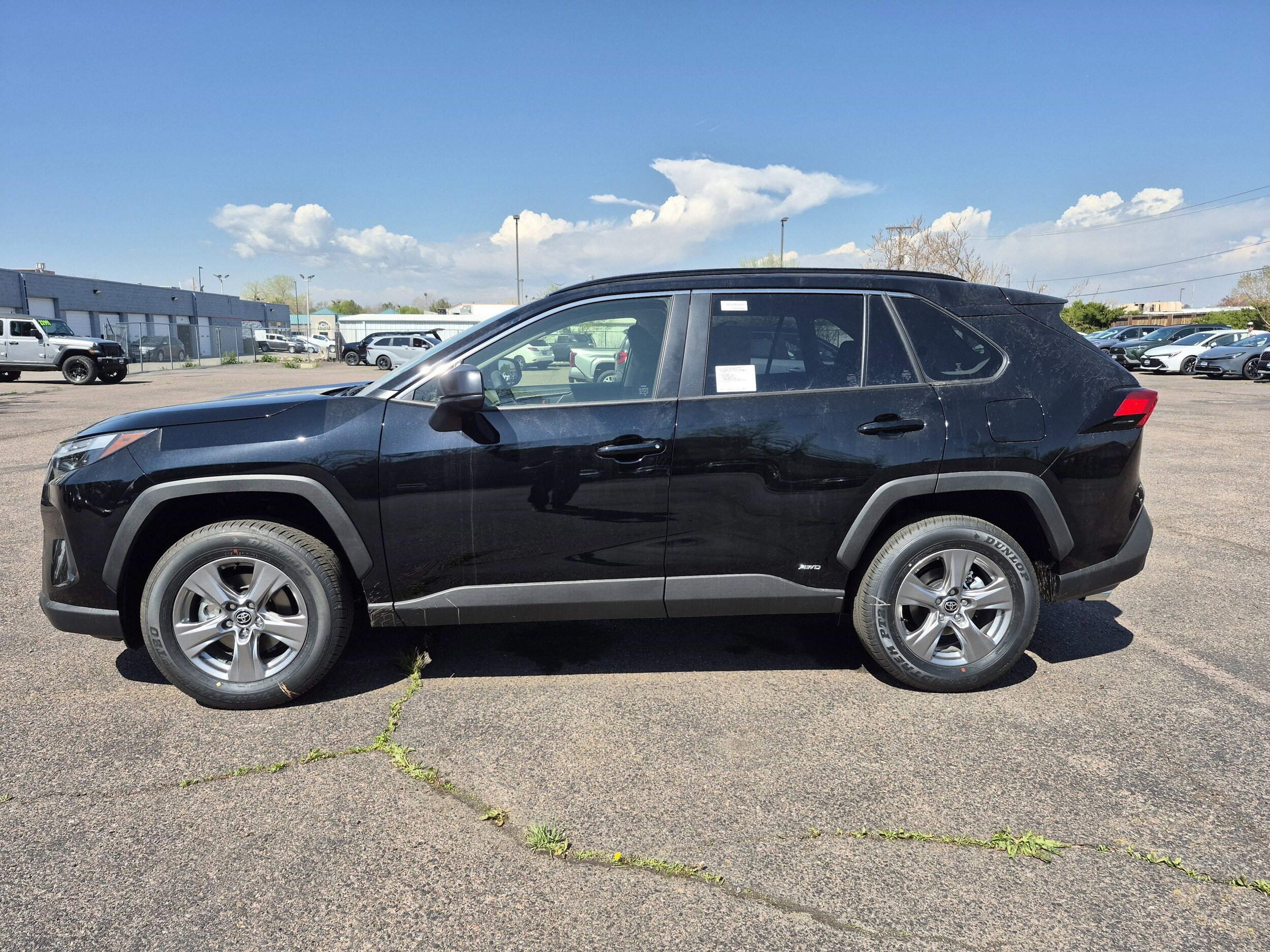 2025 Toyota RAV4 LE photo 3