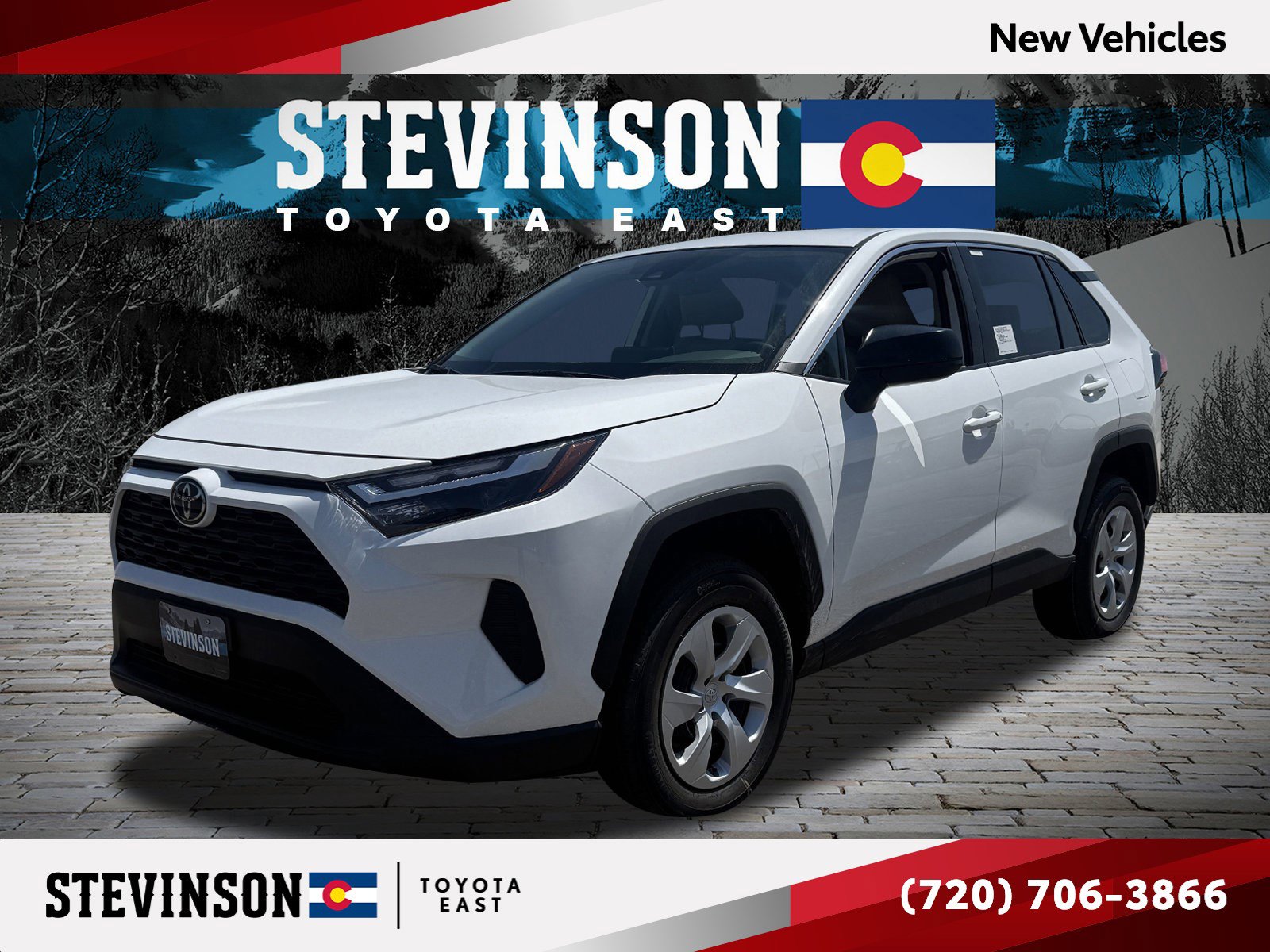 2025 Toyota RAV4 LE's photo