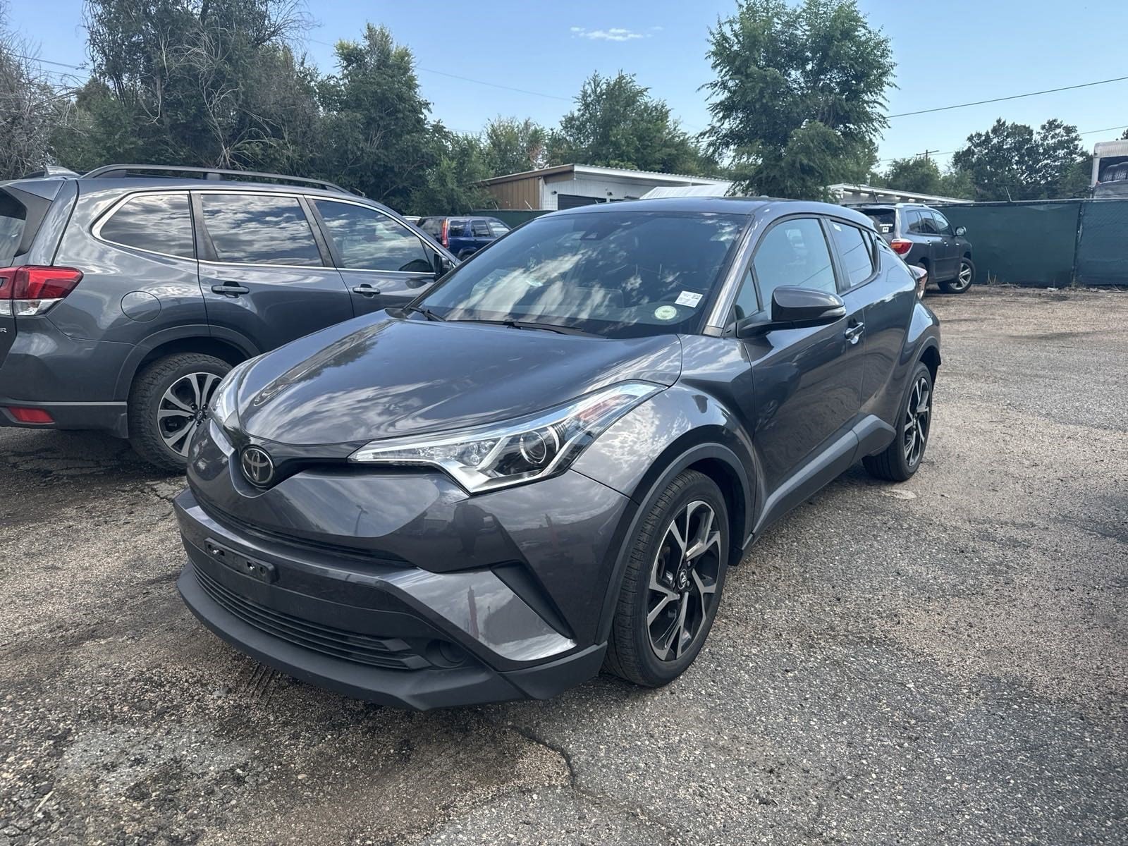 Used 2019 Toyota C-HR XLE with VIN JTNKHMBX4K1040271 for sale in Aurora, CO