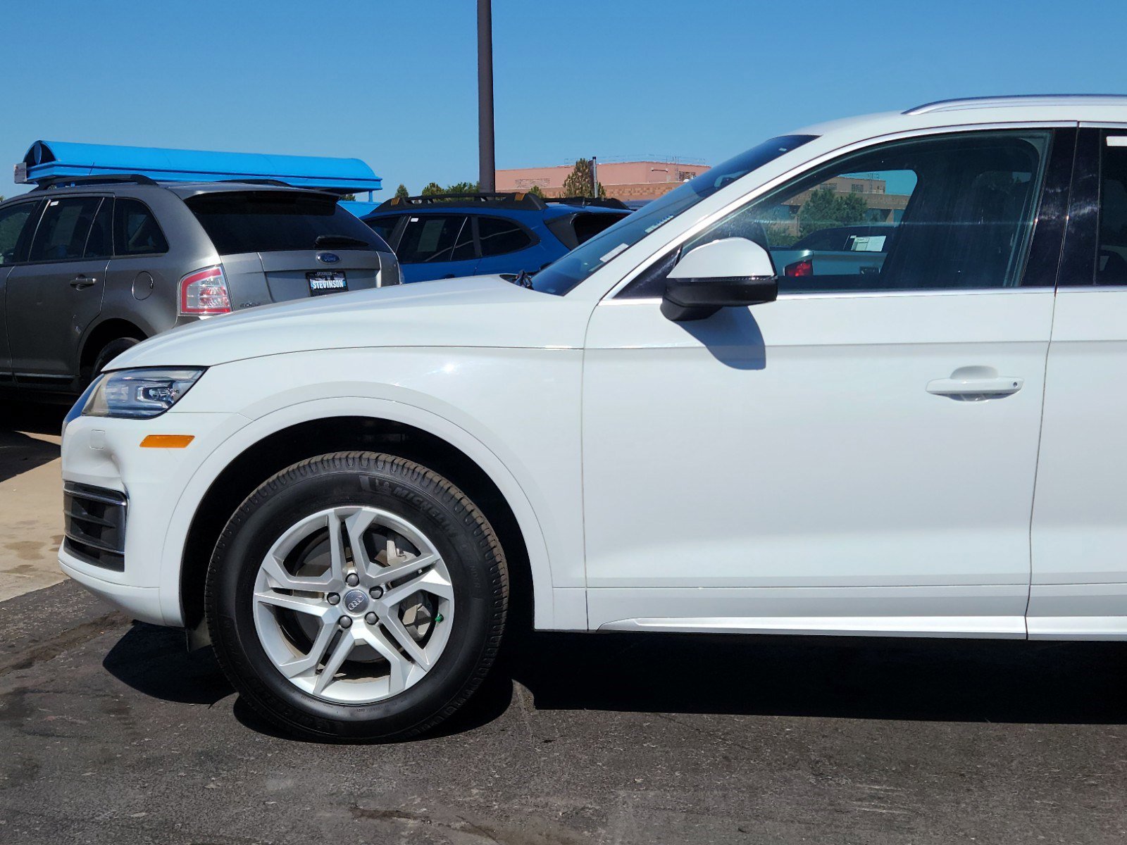 Used 2019 Audi Q5 Premium with VIN WA1ANAFYXK2126408 for sale in Aurora, CO