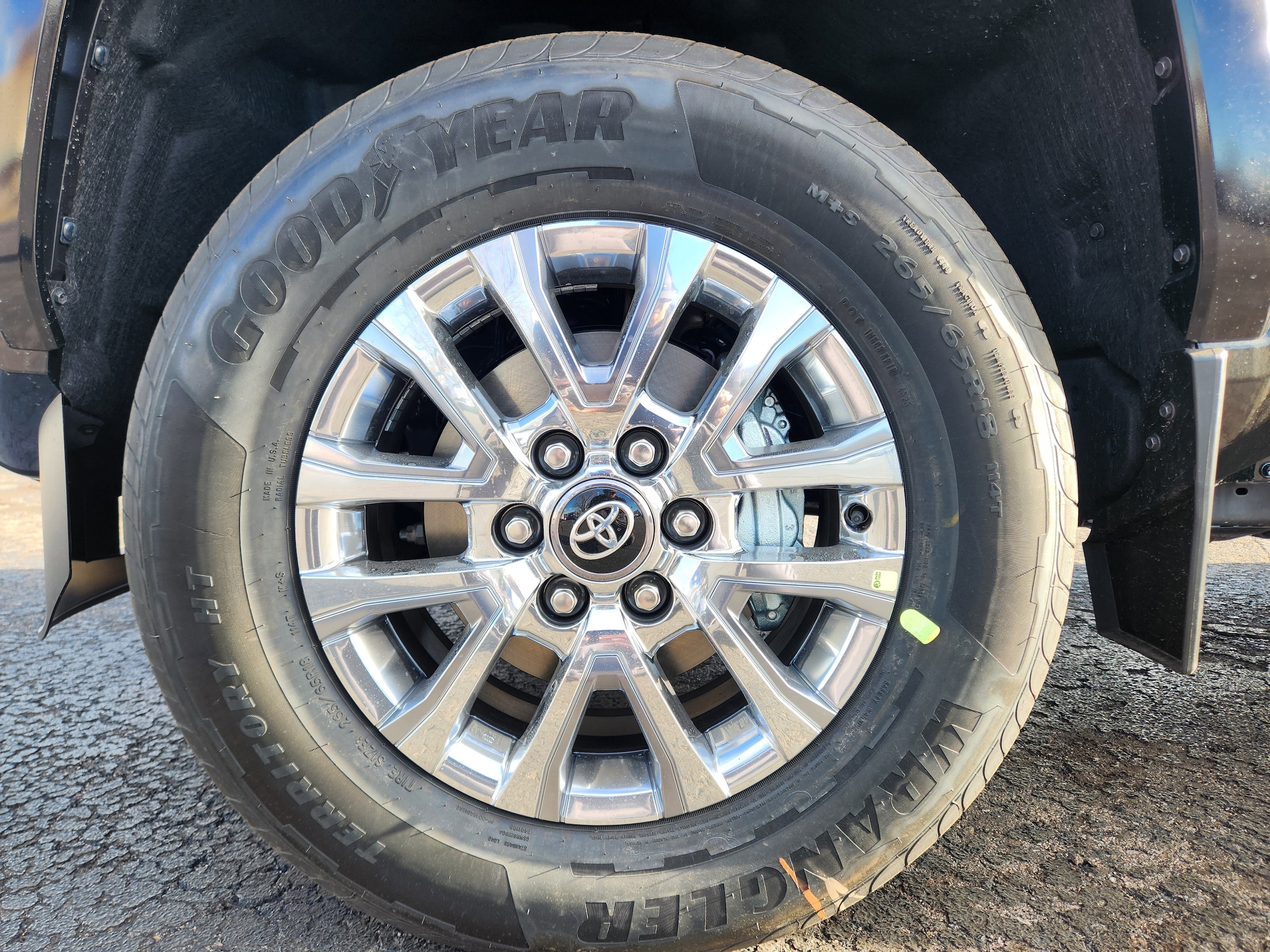 2026 Toyota Tacoma Limited - Photo 14