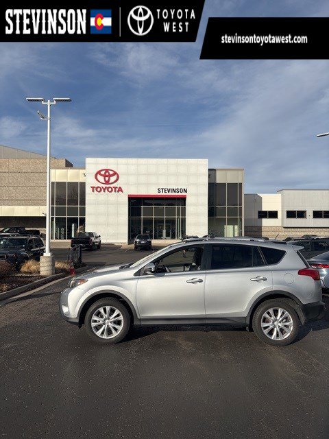2014 Toyota RAV4 Limited's photo