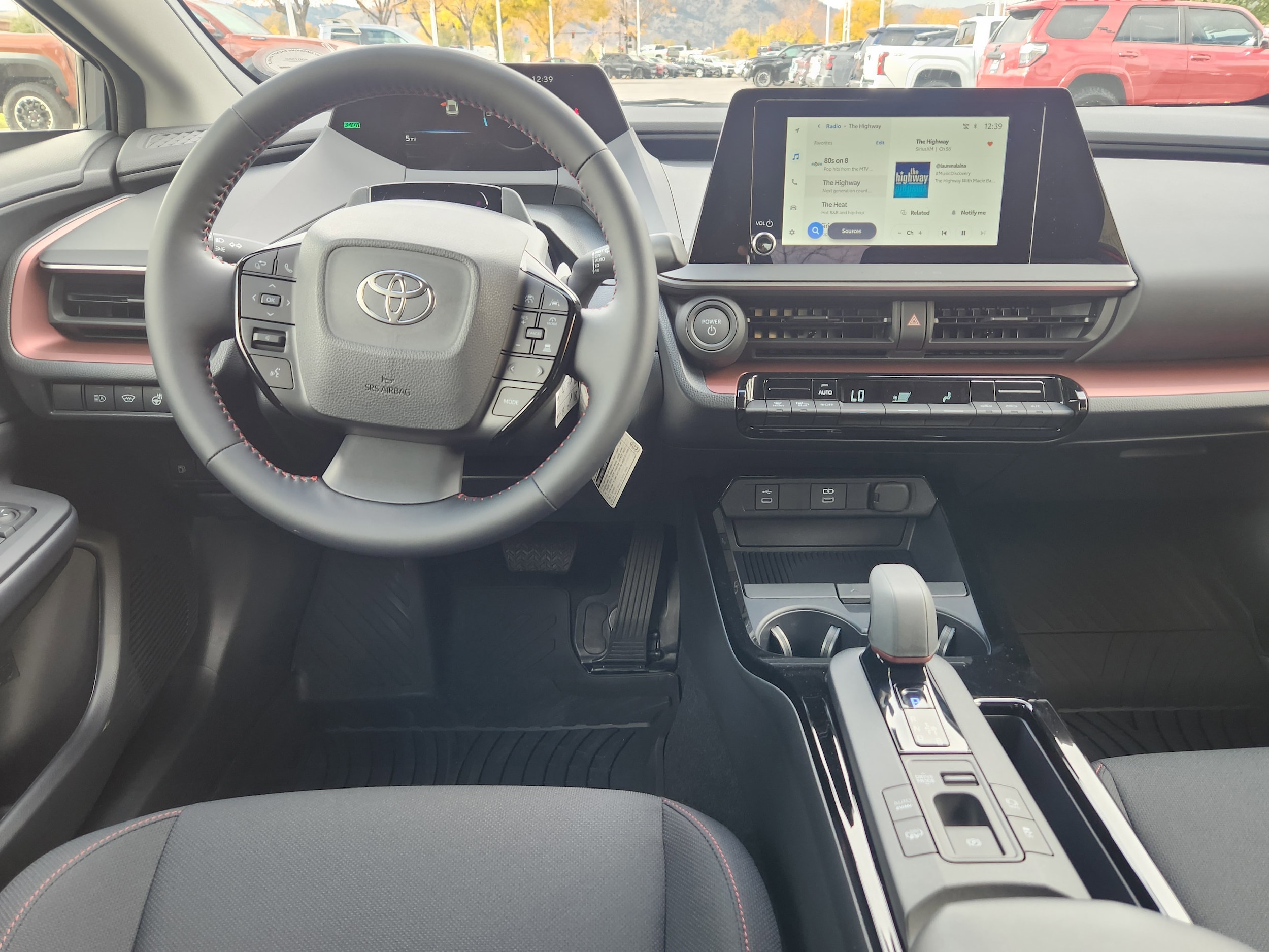 2026 Toyota Prius Plug-in Hybrid SE - Photo 21