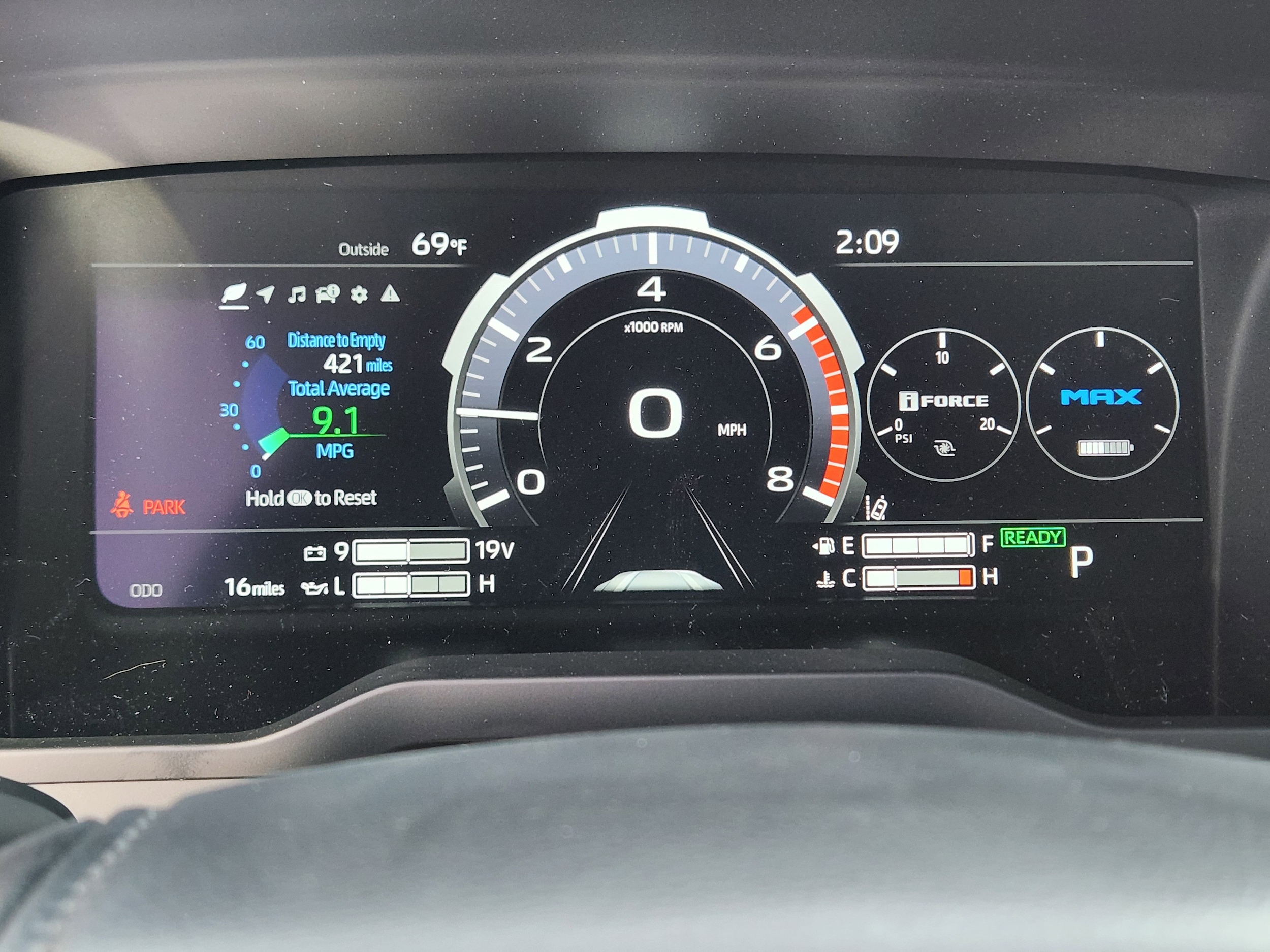 2026 Toyota Tundra Platinum - Photo 16