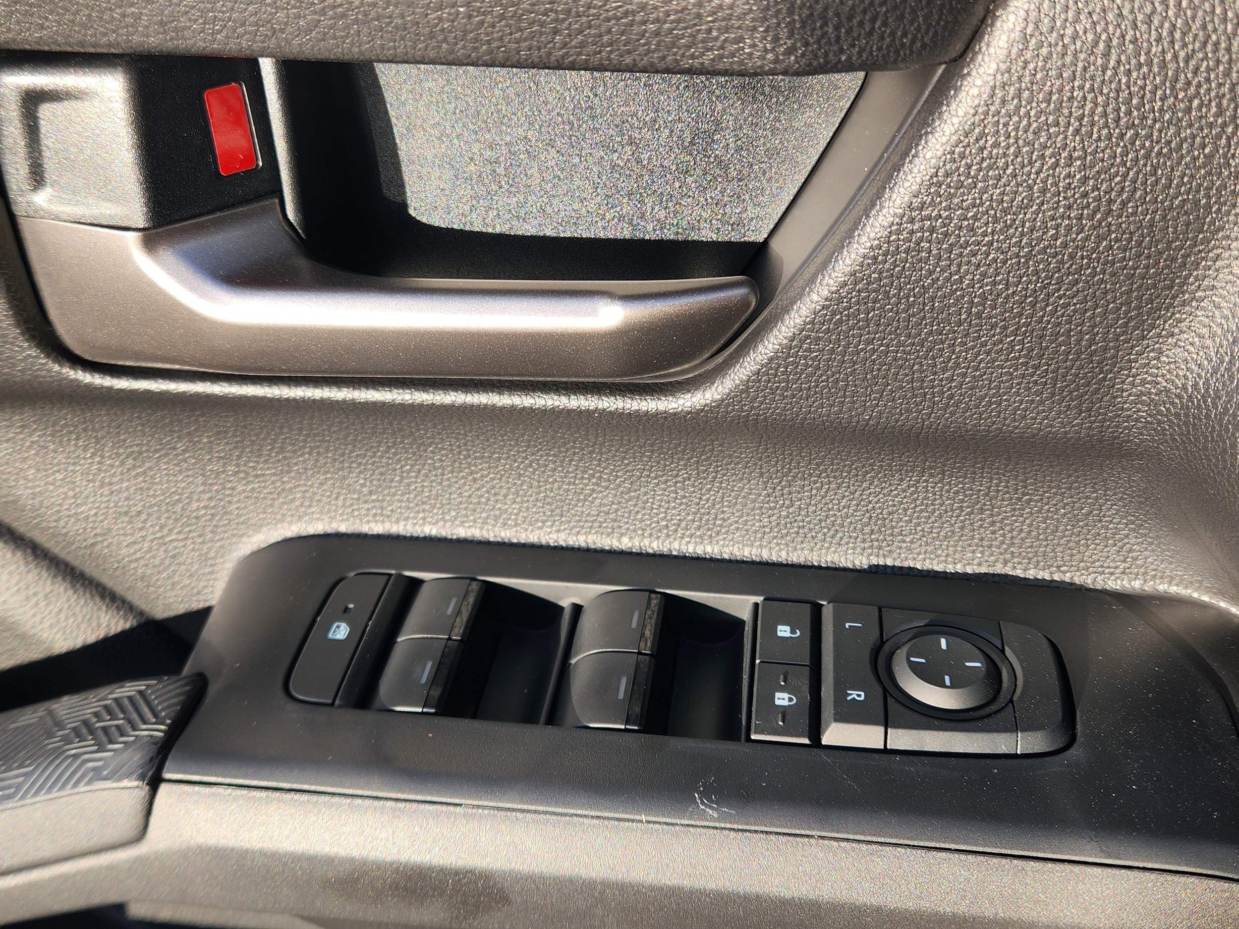 2026 Toyota Tacoma TRD Off Road - Photo 21