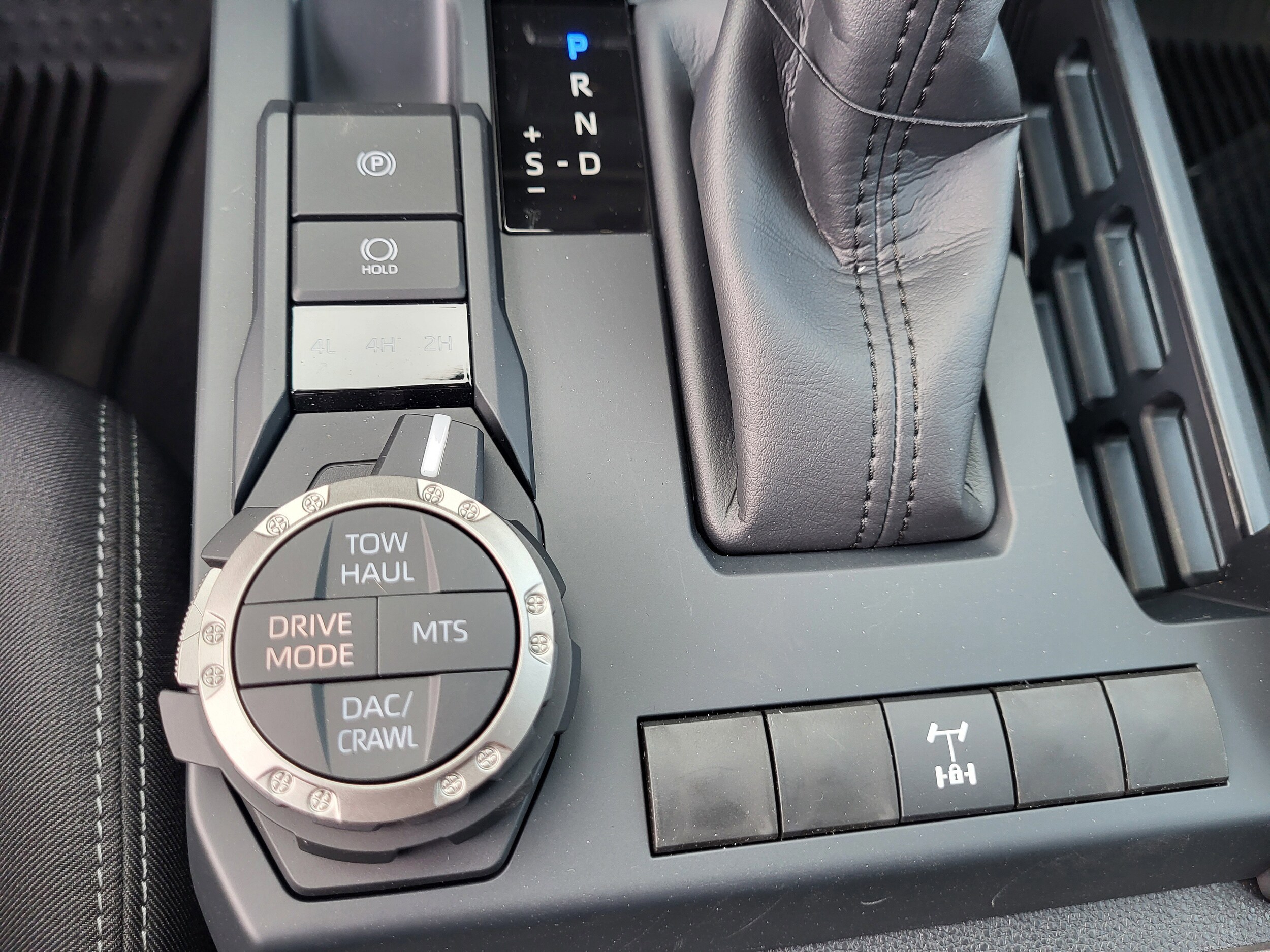 2025 Toyota Tacoma TRD Off Road - Photo 34