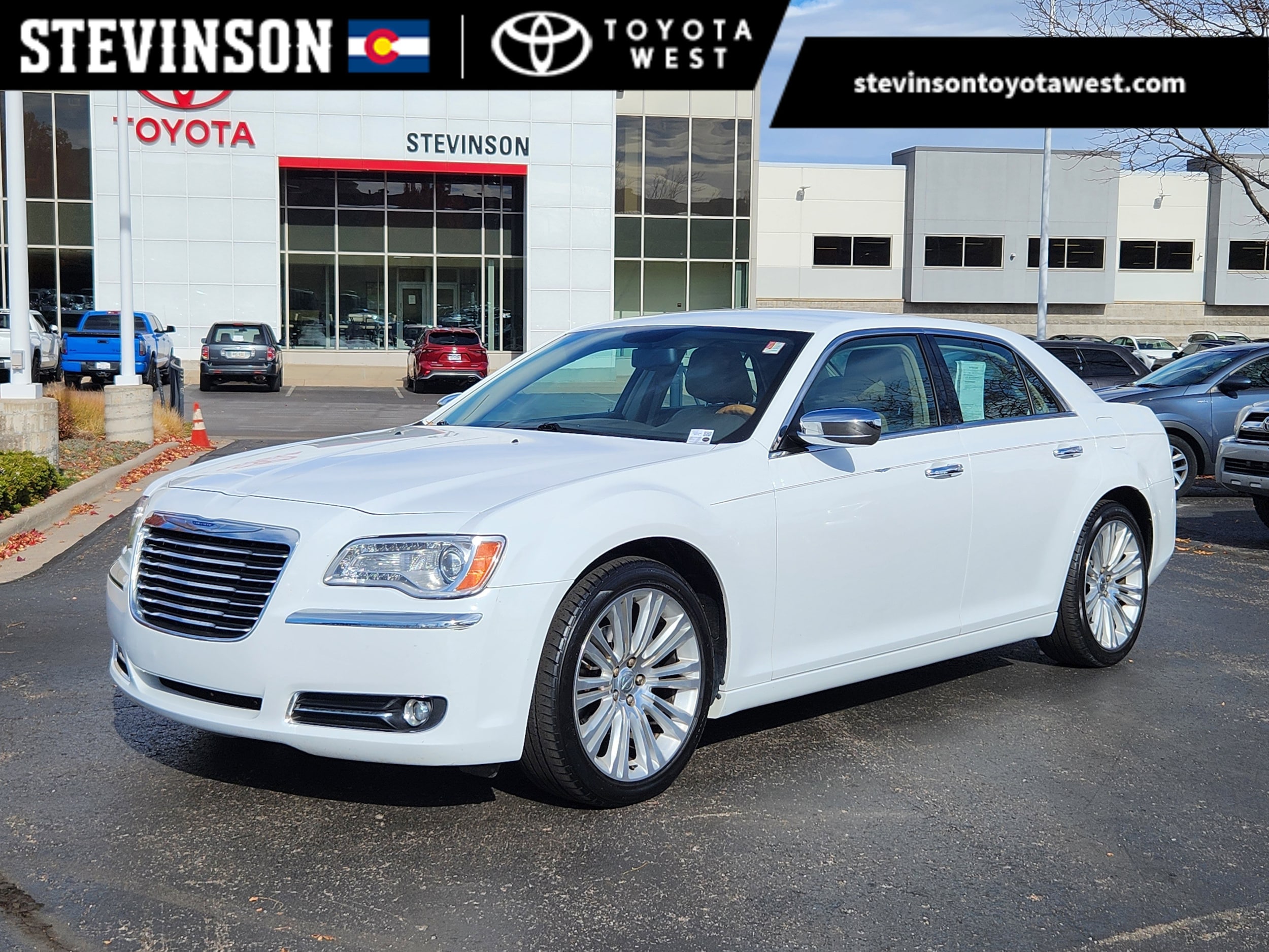 2013 Chrysler 300 C's photo