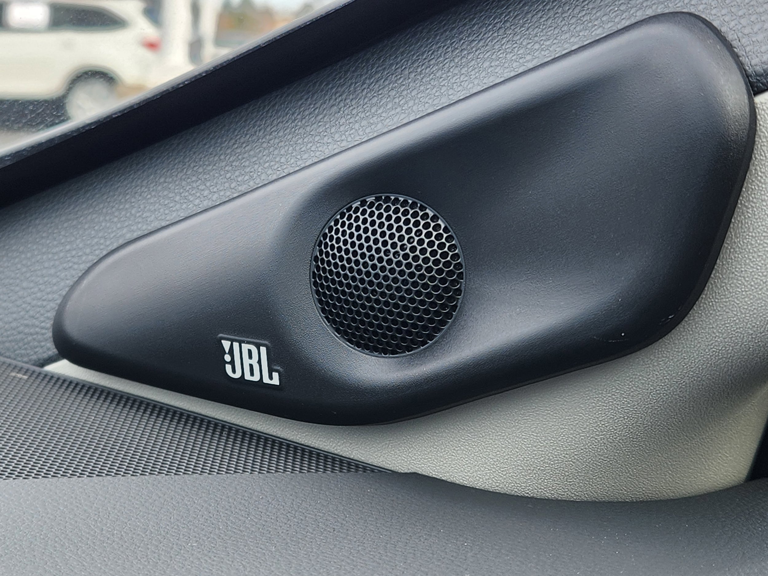 2026 Toyota Prius Limited - Photo 34