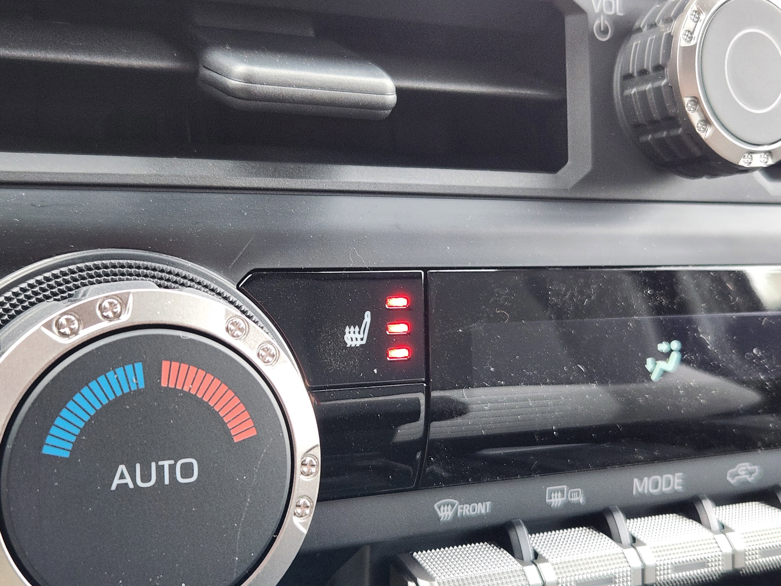 2026 Toyota Tacoma TRD Sport - Photo 28