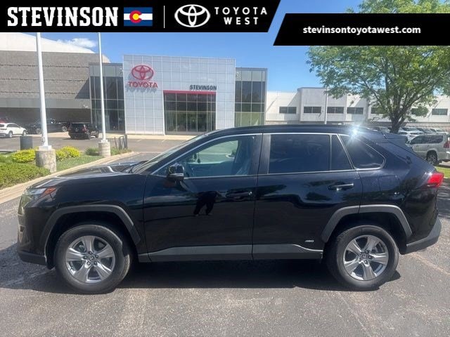 2024 Toyota RAV4 Hybrid XLE AWD's photo