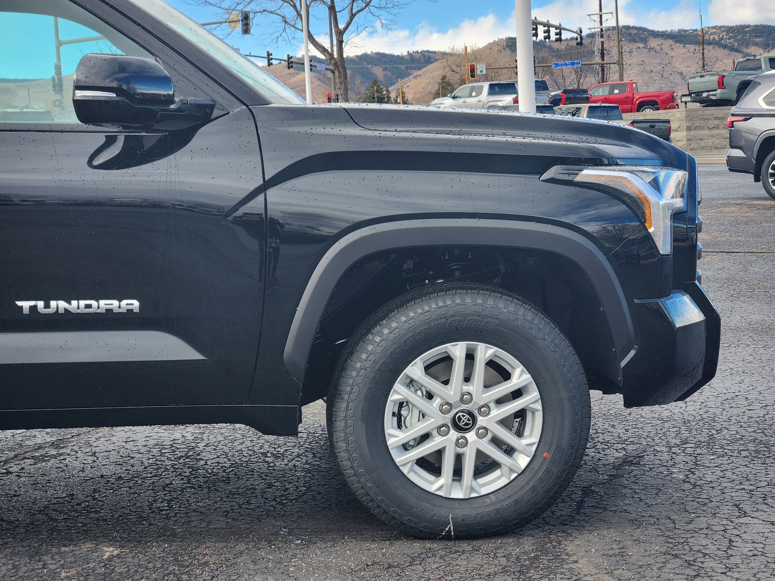 2026 Toyota Tundra SR5 - Photo 8