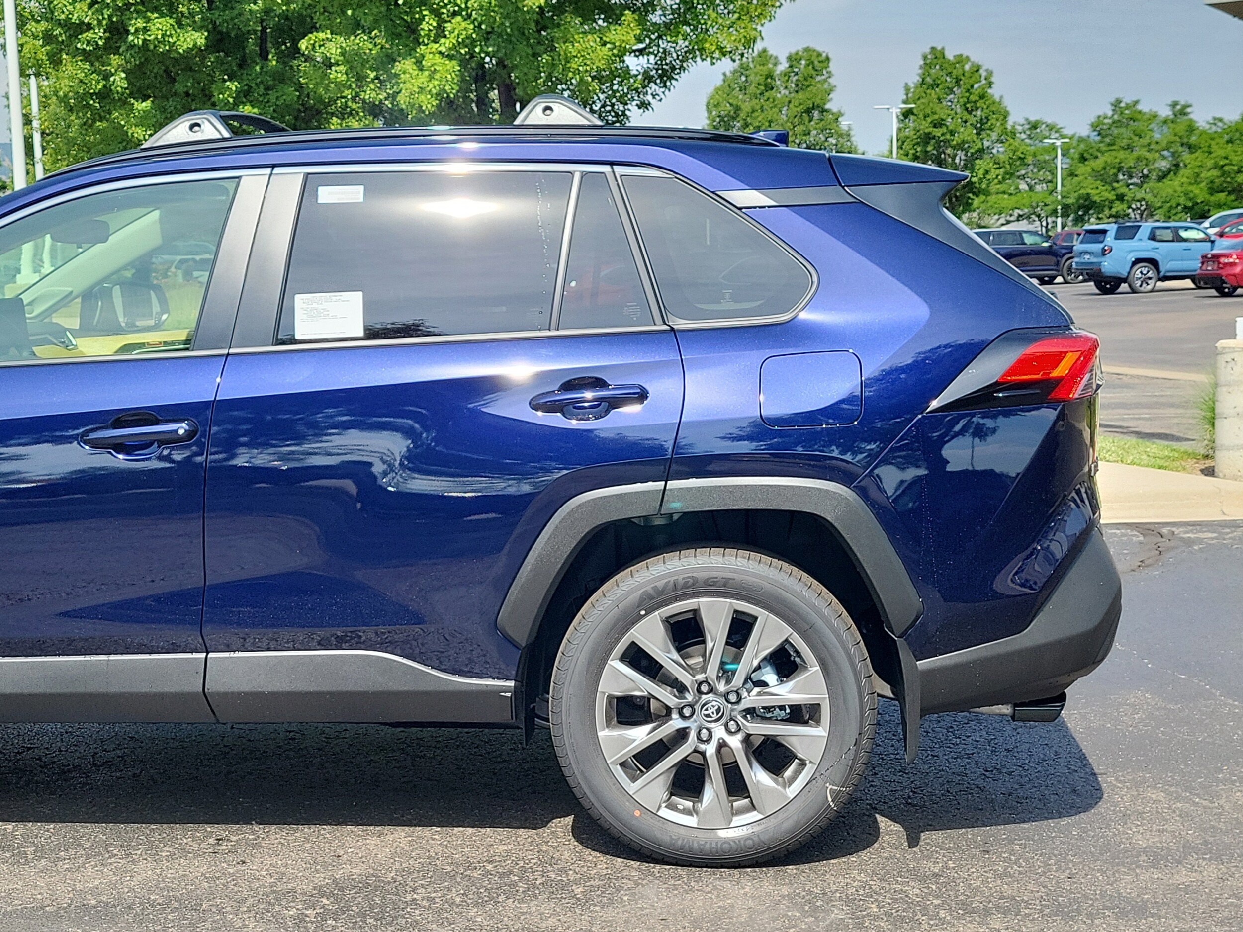 2025 Toyota RAV4 XLE Premium photo 3