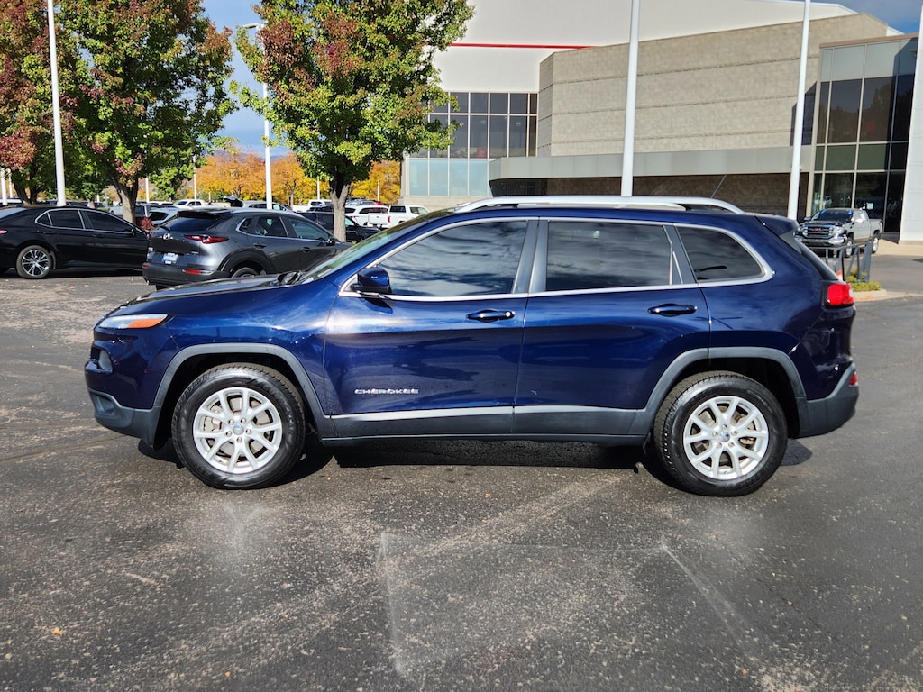 Used 2015 Jeep Cherokee Latitude 4x4 SUV