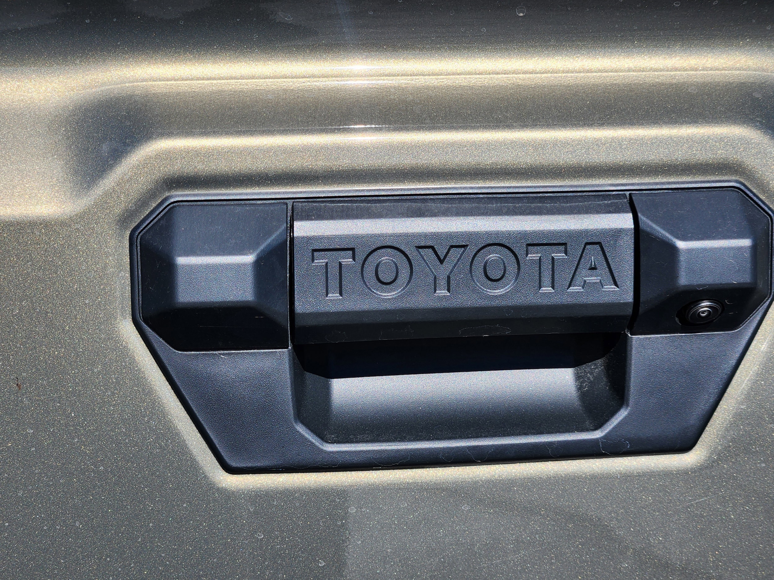 2025 Toyota Tacoma TRD Off Road - Photo 11