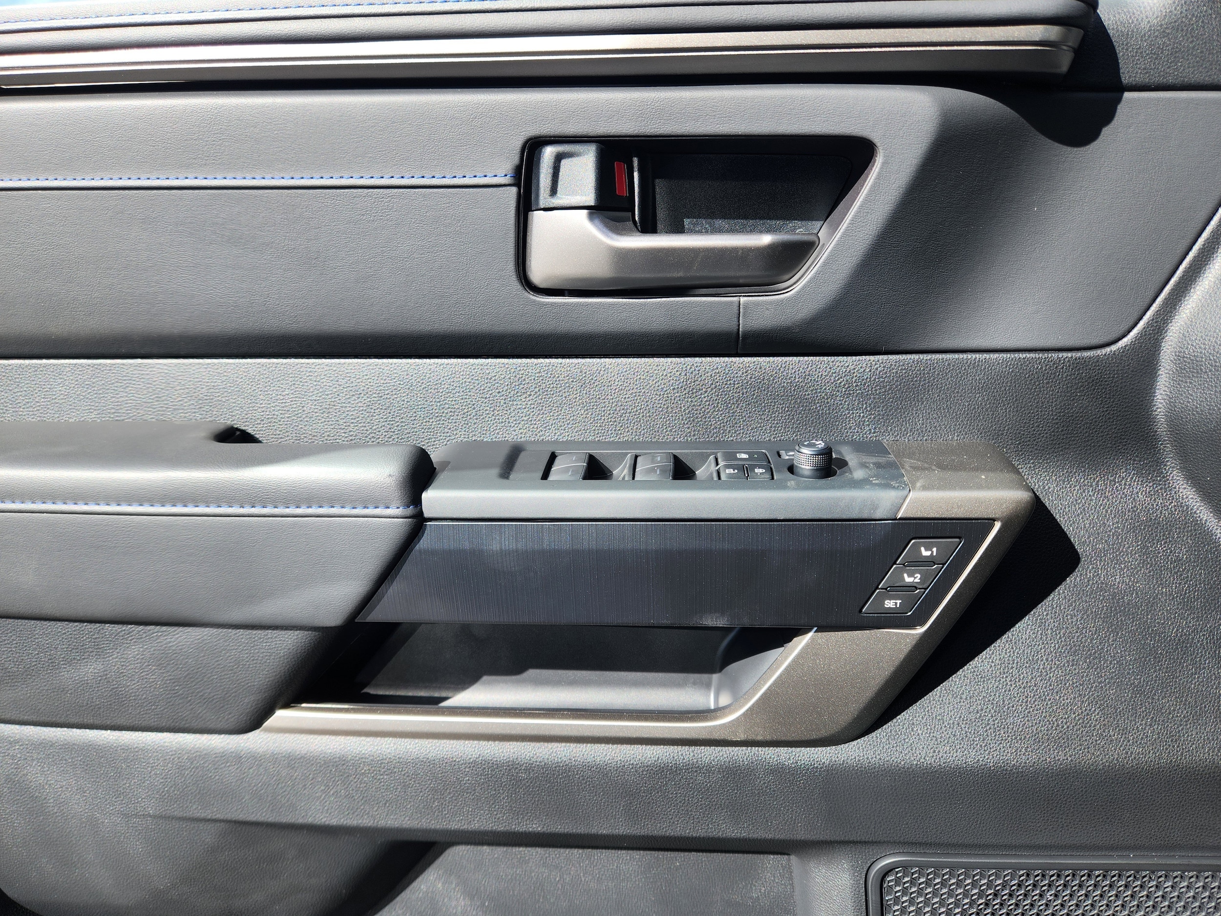 2026 Toyota Tundra Platinum - Photo 20