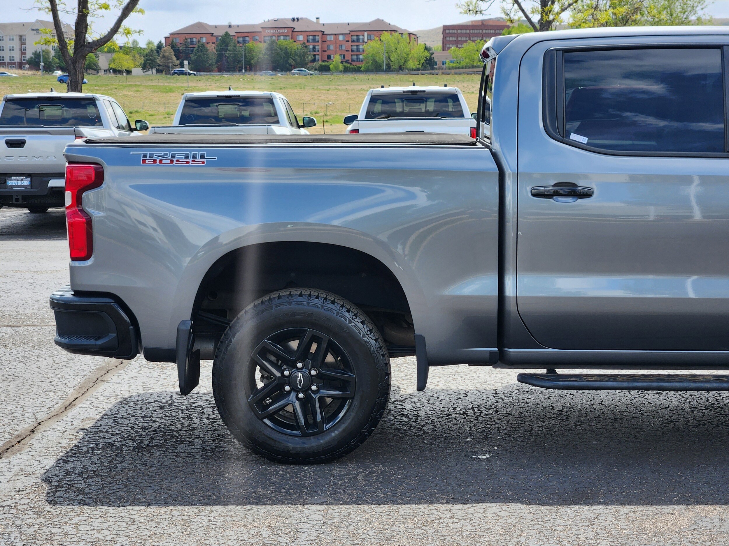 2020 Chevrolet Silverado 1500 LT Trail Boss - Photo 6