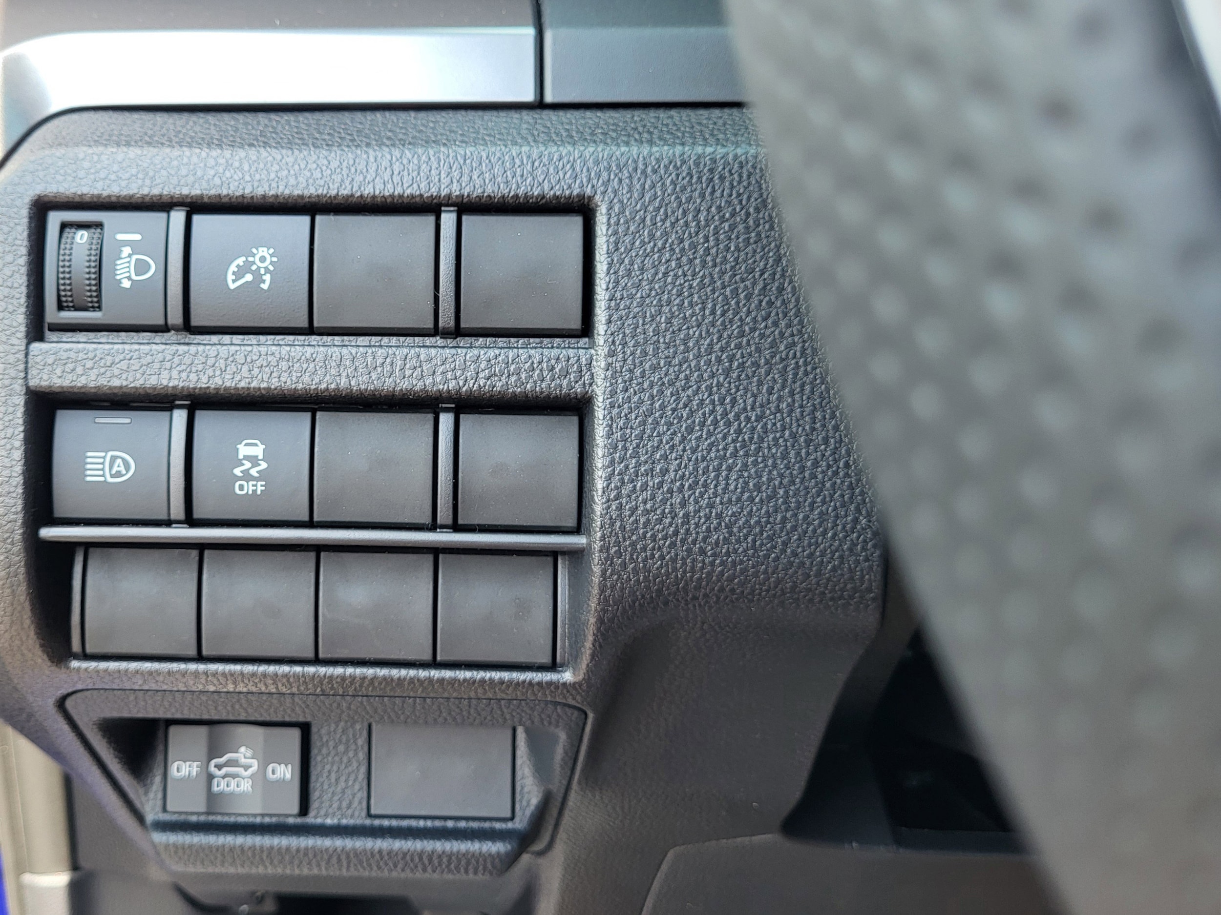 2025 Toyota Tacoma TRD Off Road - Photo 35