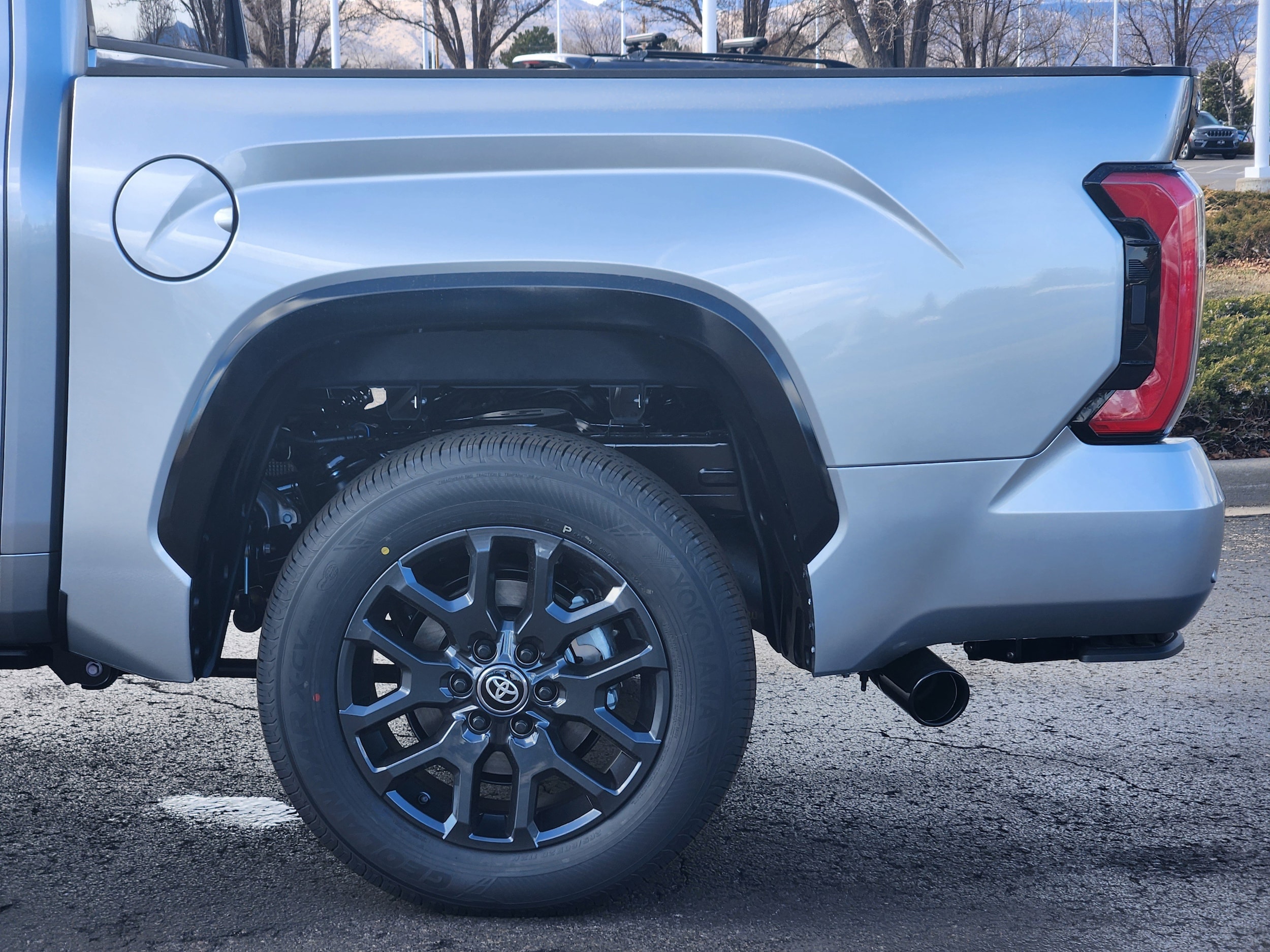 2026 Toyota Tundra Platinum - Photo 4