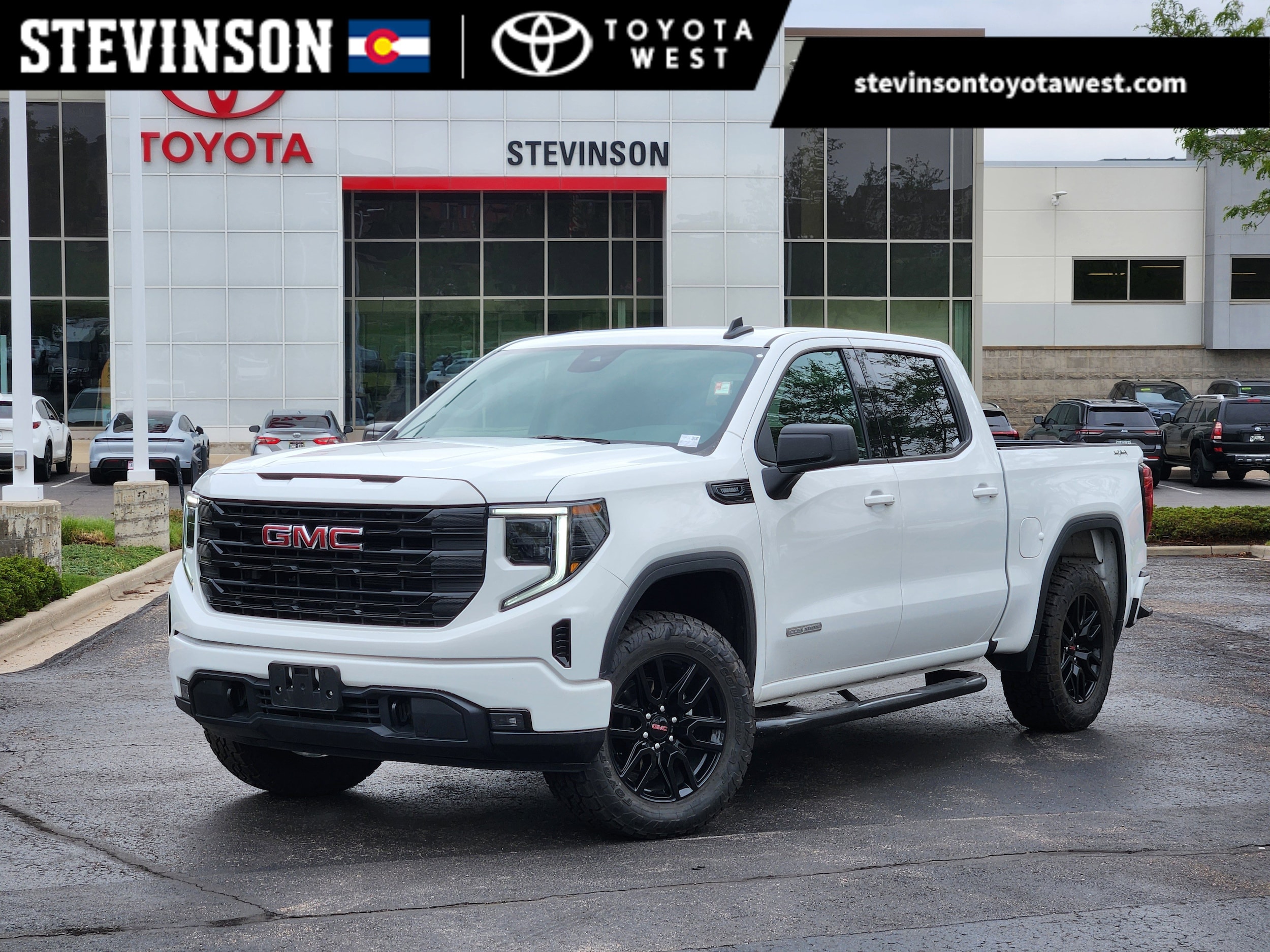 2025 GMC Sierra 4WD Crew Cab Short Box Elevation's photo