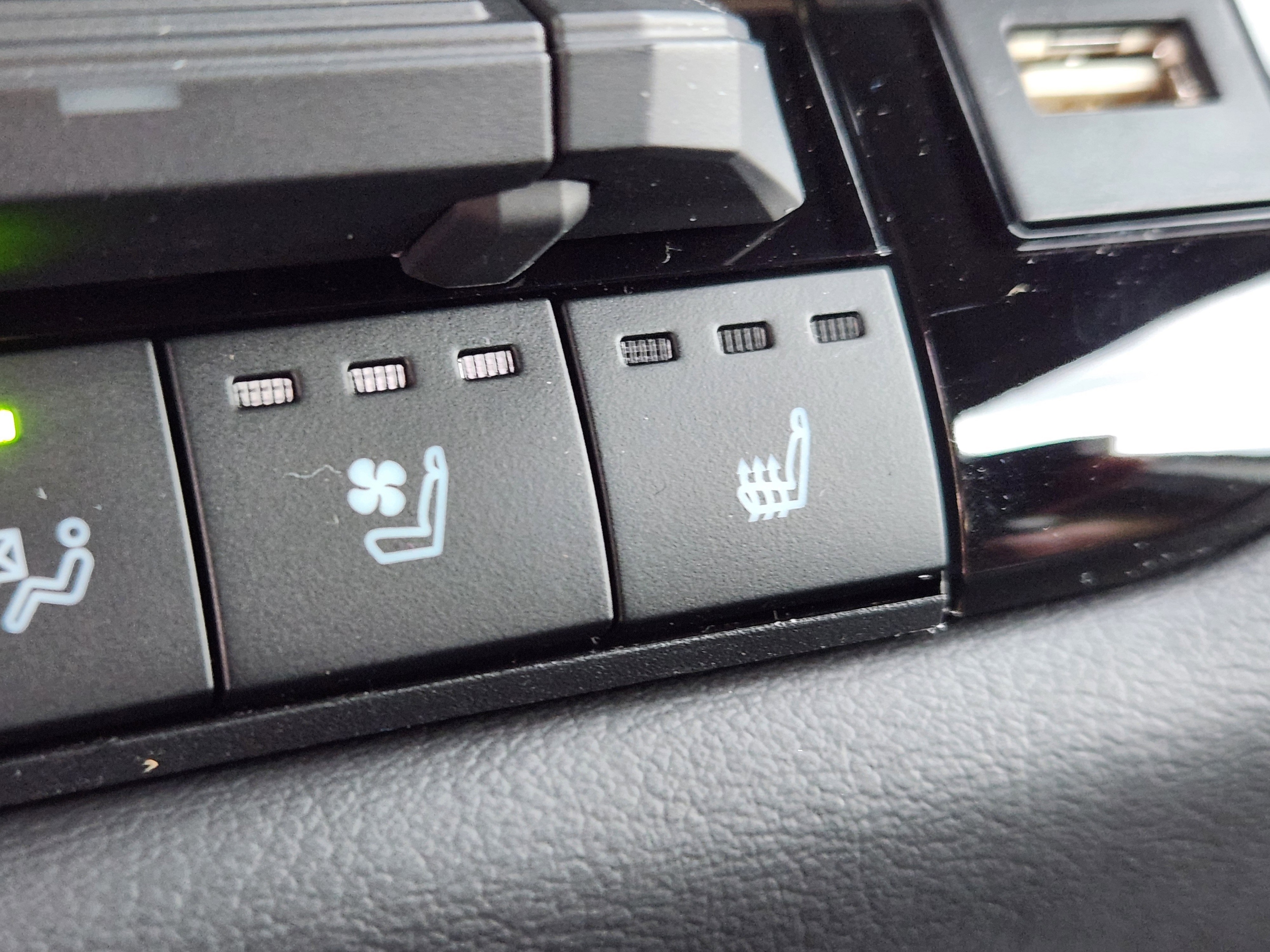 2026 Toyota Tundra Platinum - Photo 29