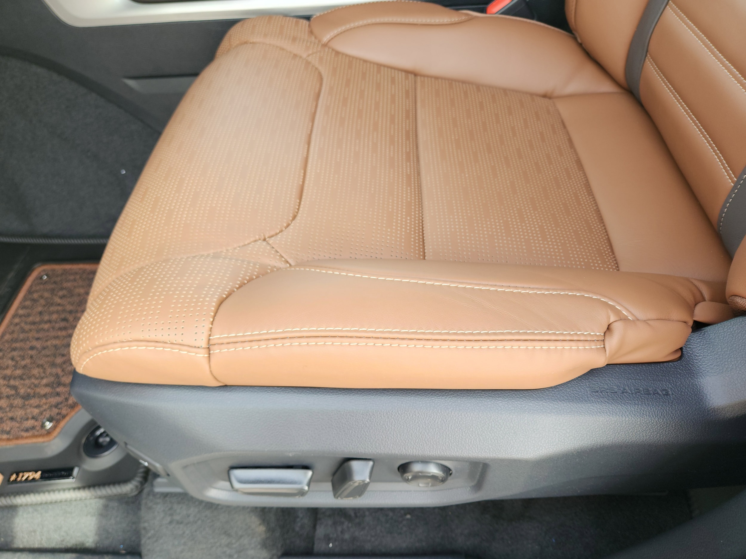 2026 Toyota Tundra 1794 Edition - Photo 20